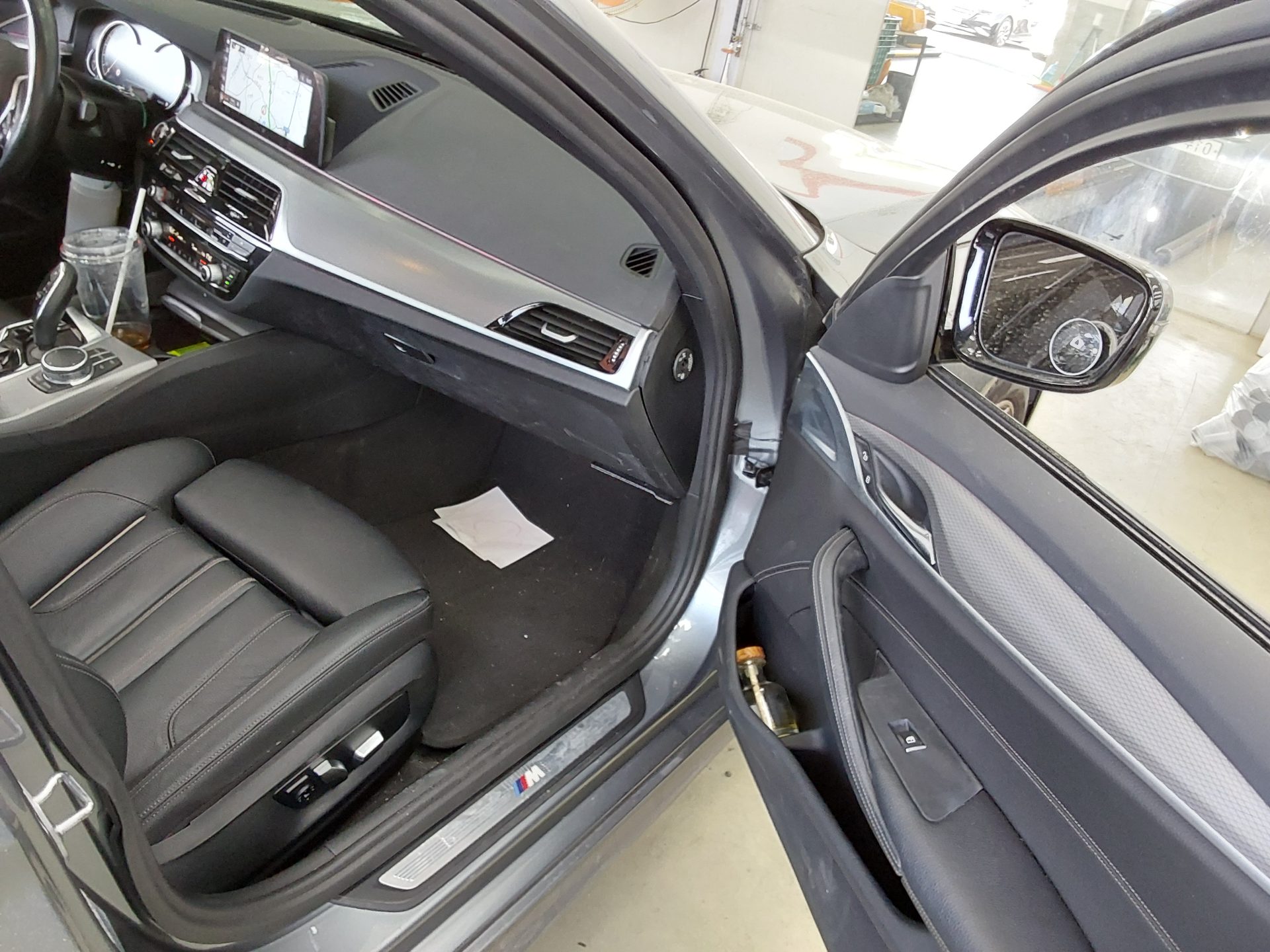 BMW 5 Series 2017 - Image 14