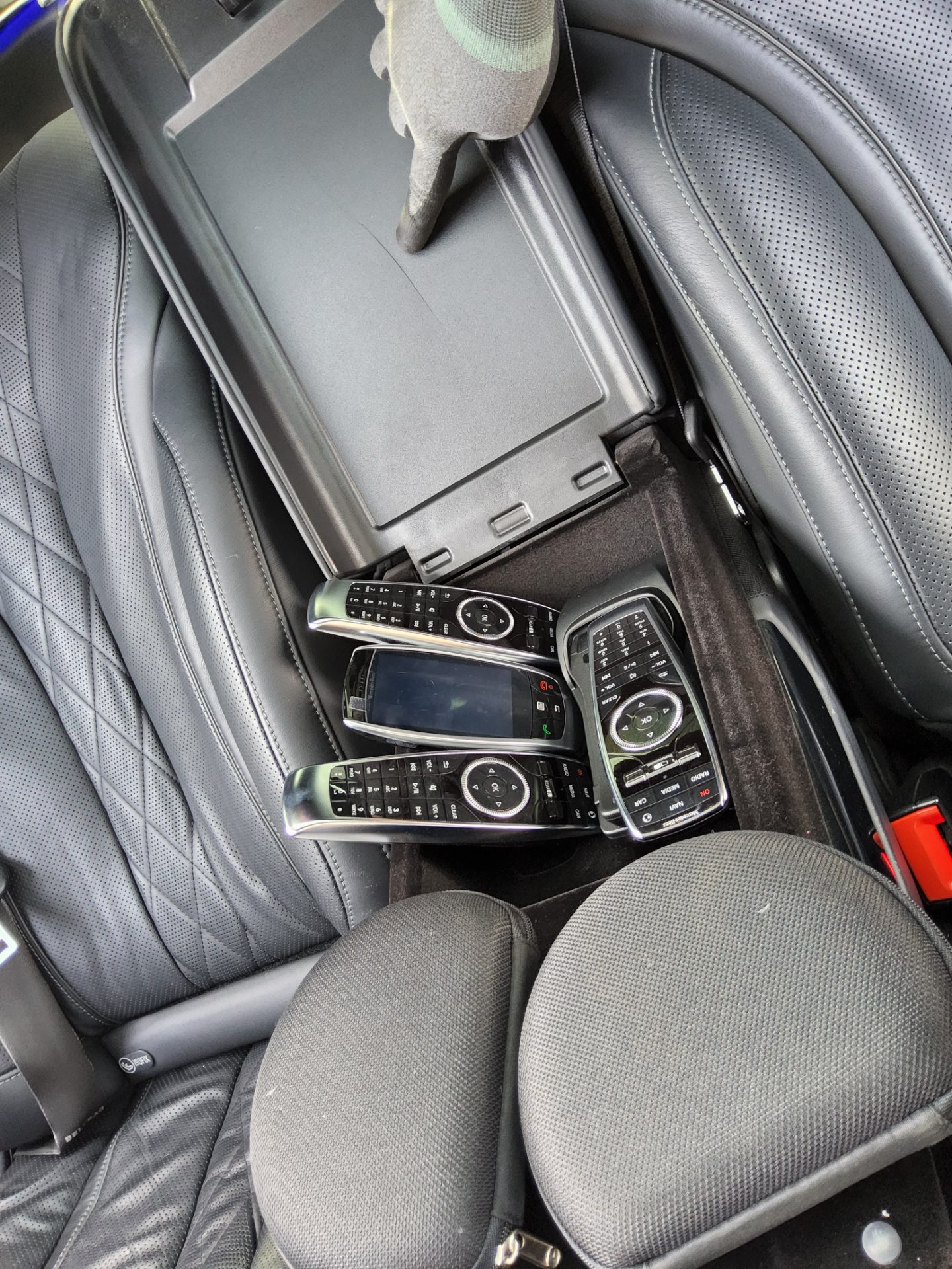 Mercedes-Benz S-Class 2015 - Image 21
