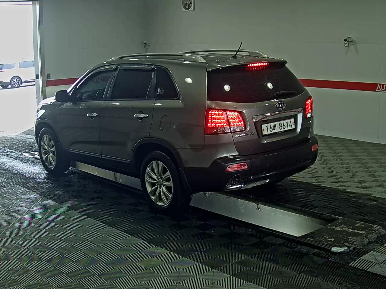 Kia Sorento 2011 - Image 5