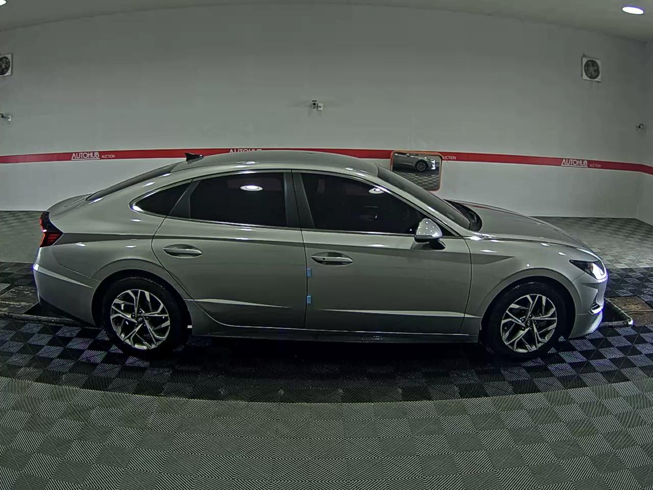 Hyundai Sonata 2020 - Image 3