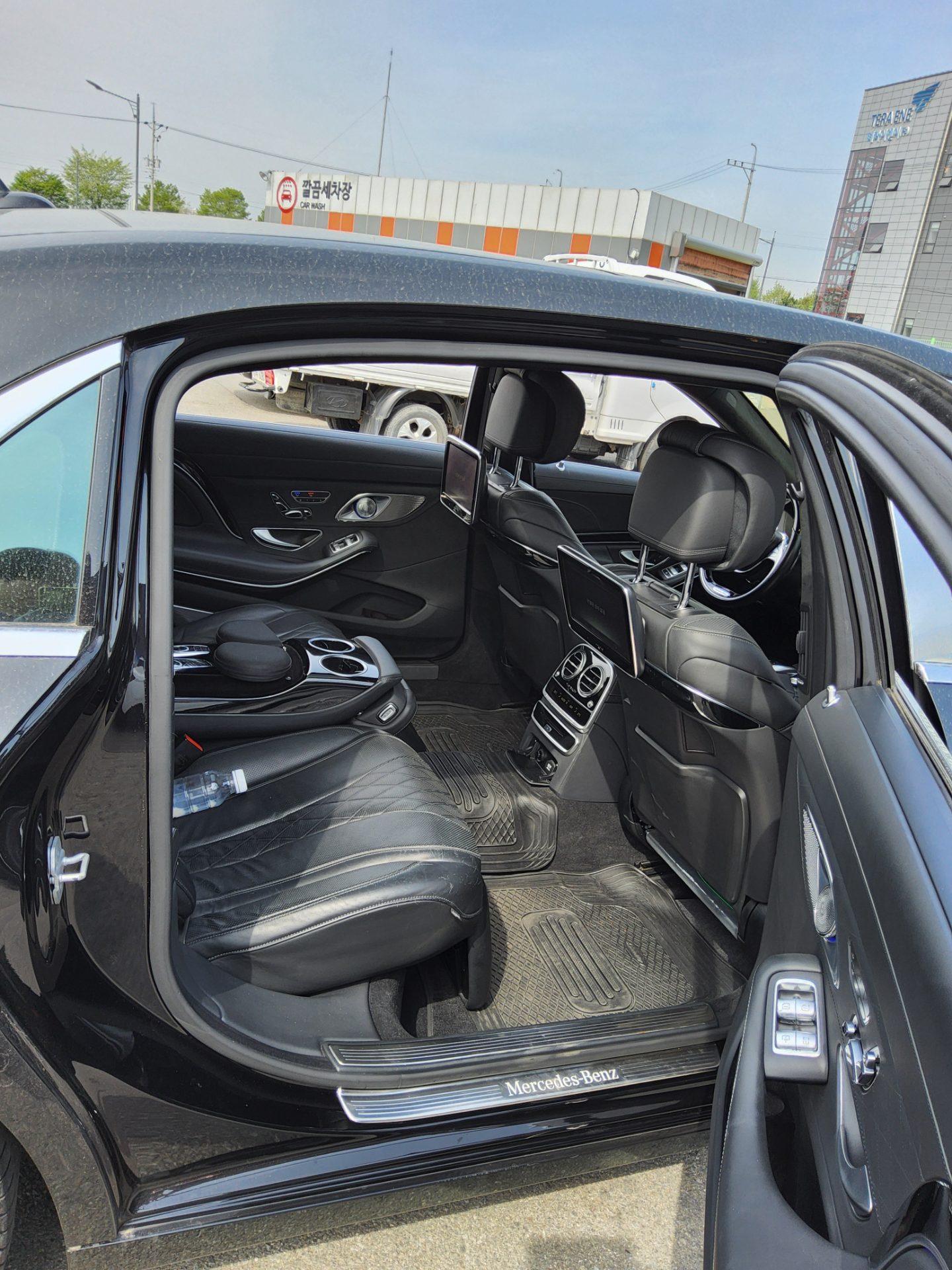 Mercedes-Benz S-Class 2015 - Image 12