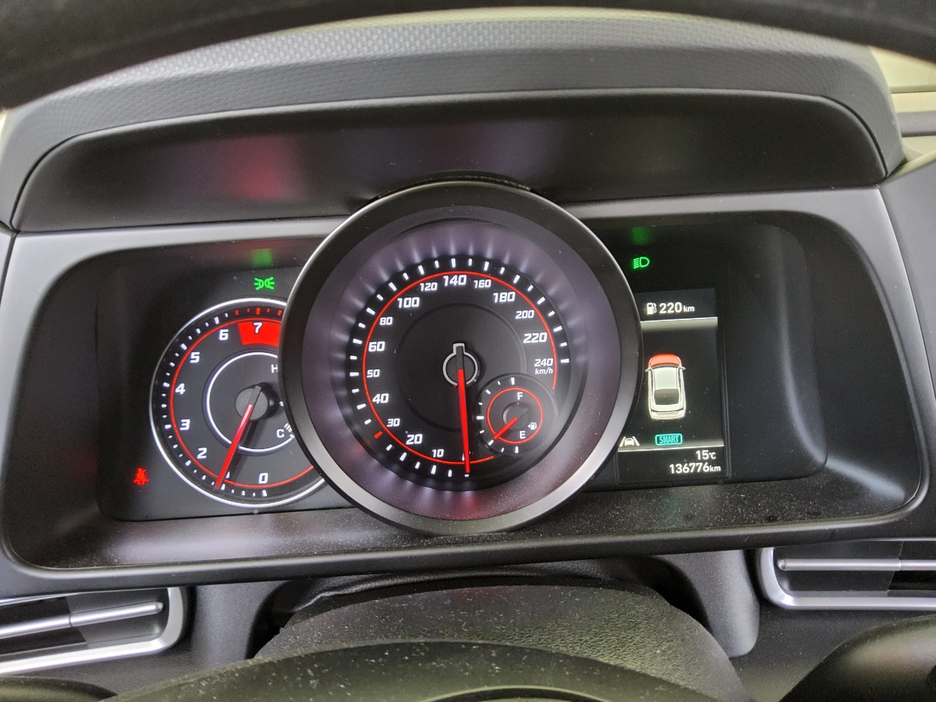 Hyundai Elantra 2022 - Image 8