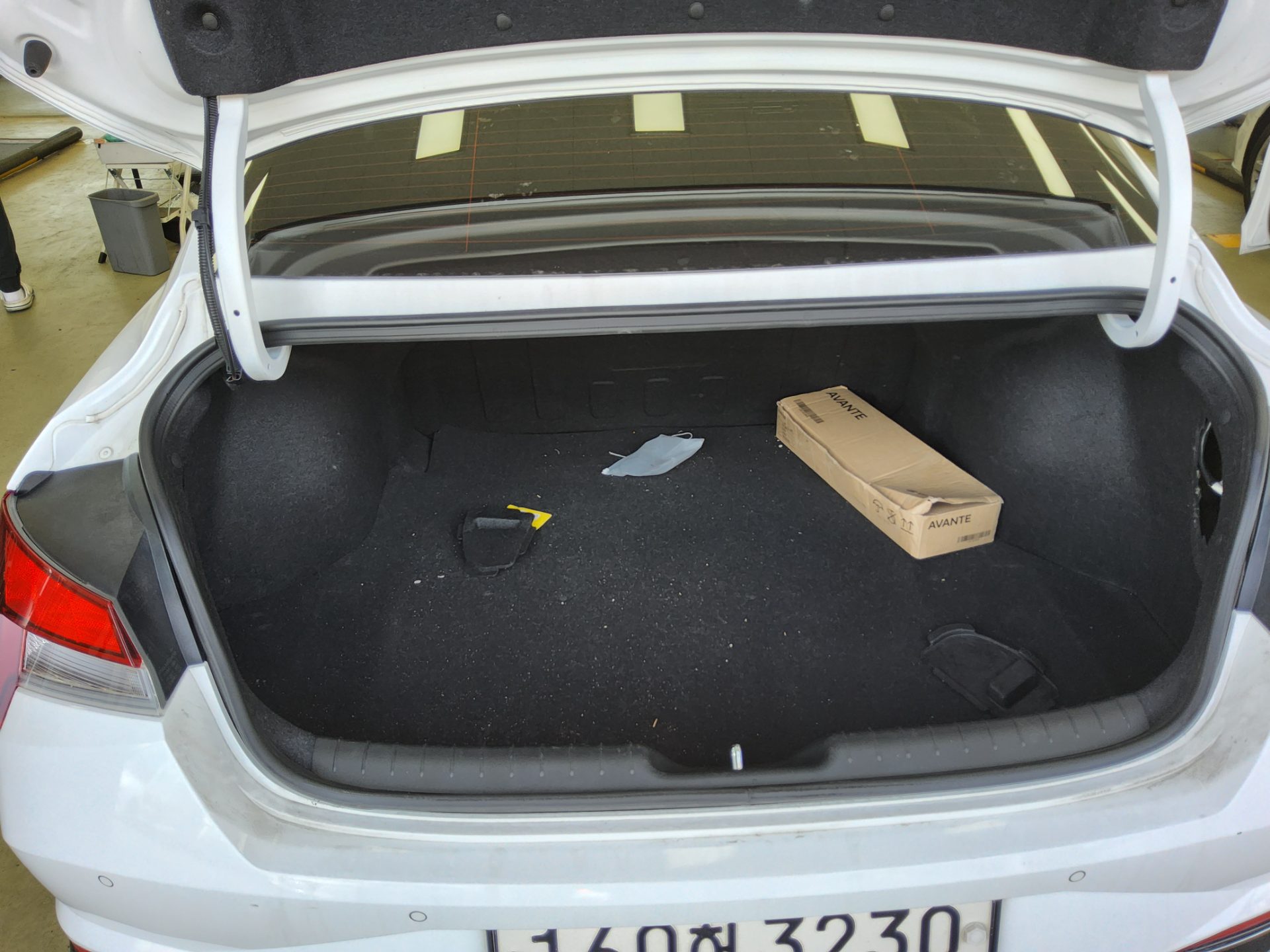 Hyundai Elantra 2022 - Image 14