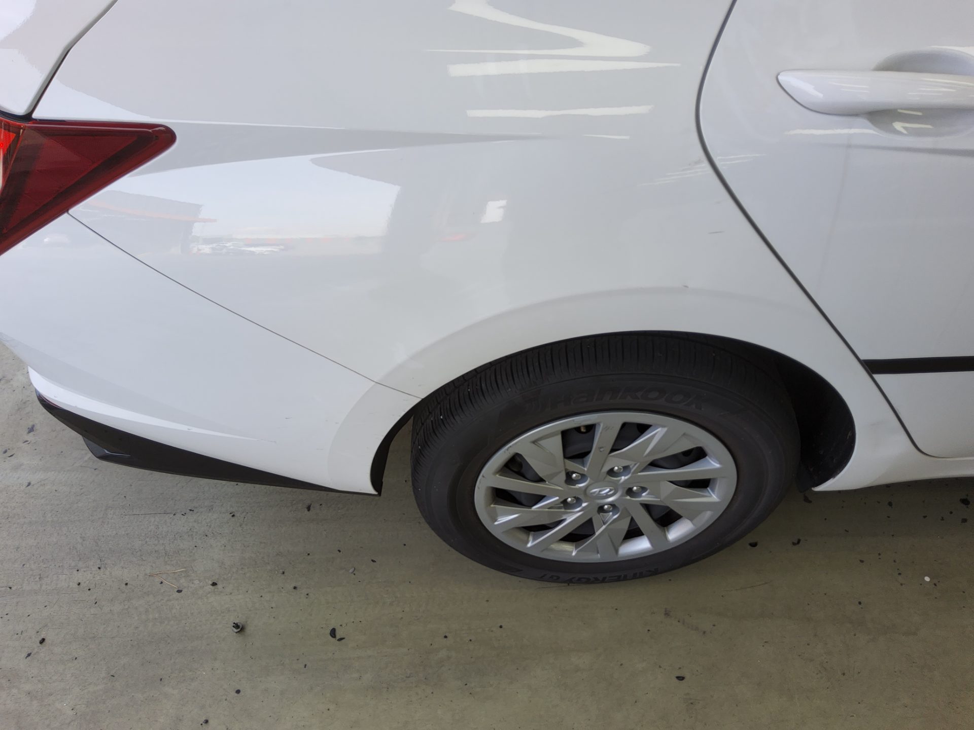 Hyundai Elantra 2022 - Image 21