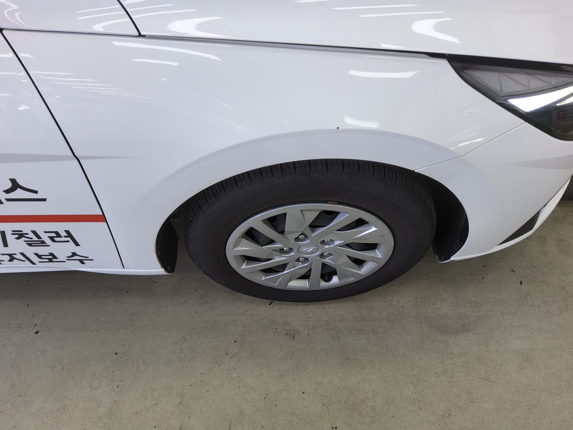 Hyundai Elantra 2022 - Image 20