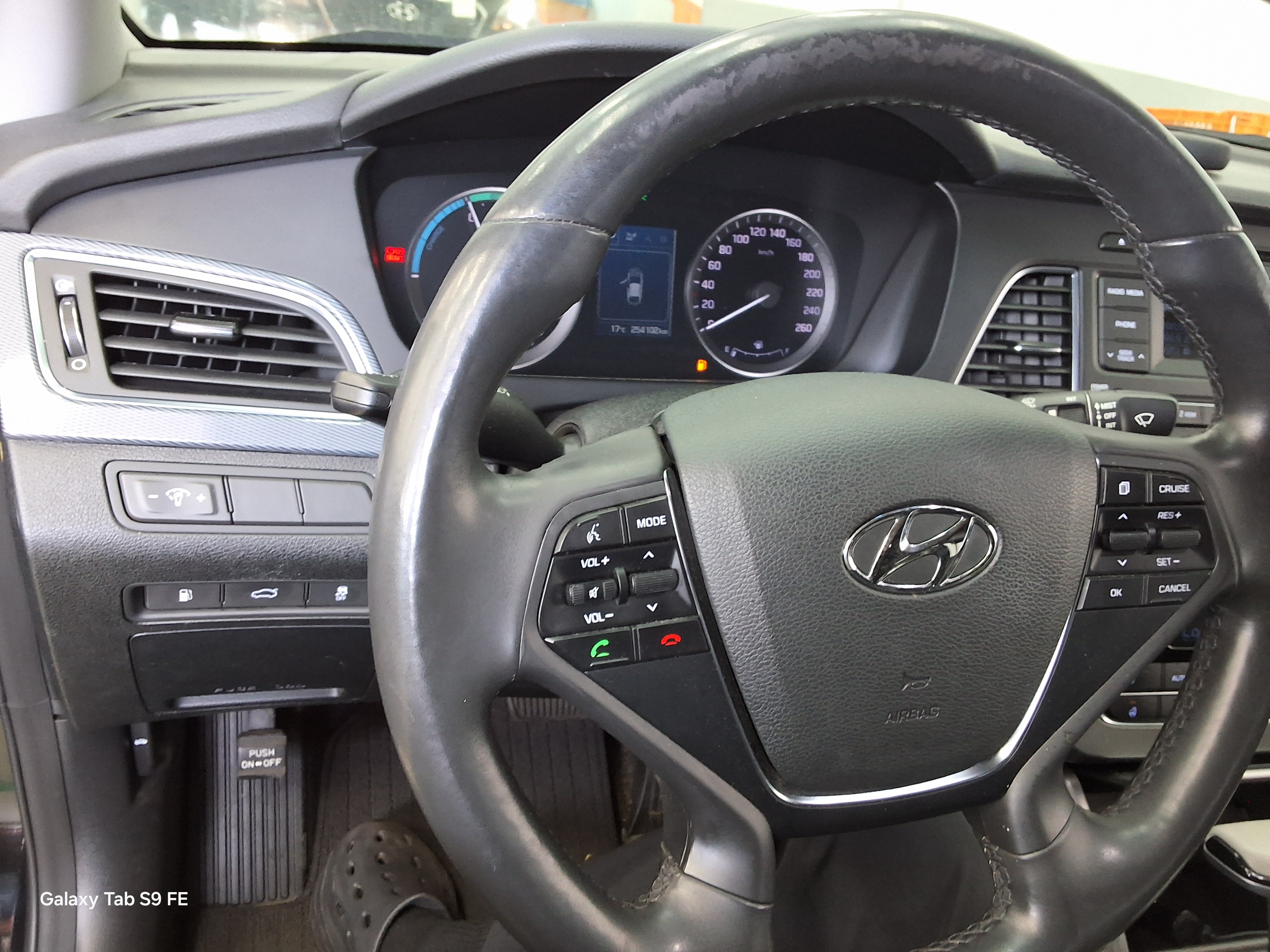 Hyundai Sonata 2016 - Image 16
