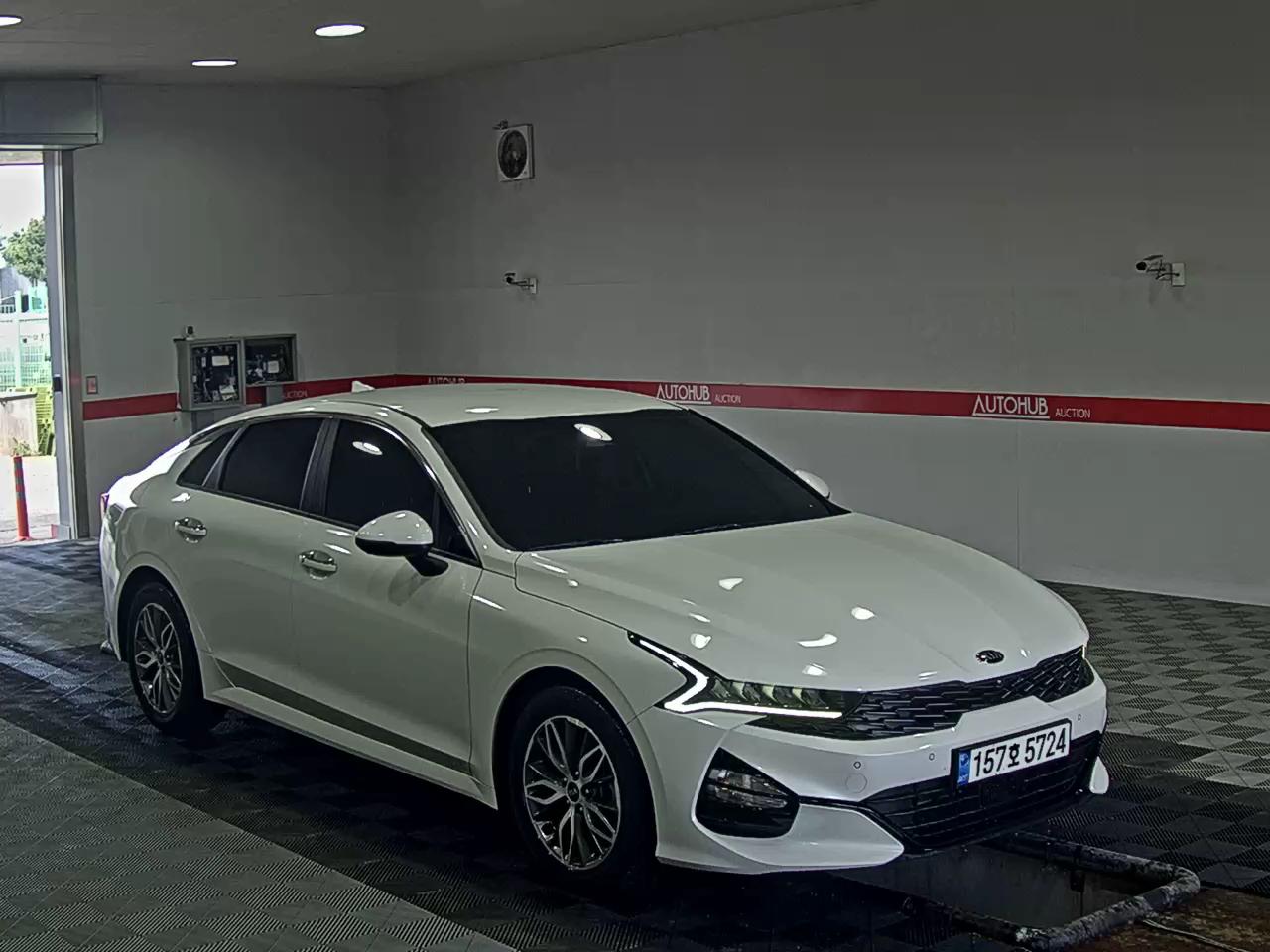 2021 - kia k5