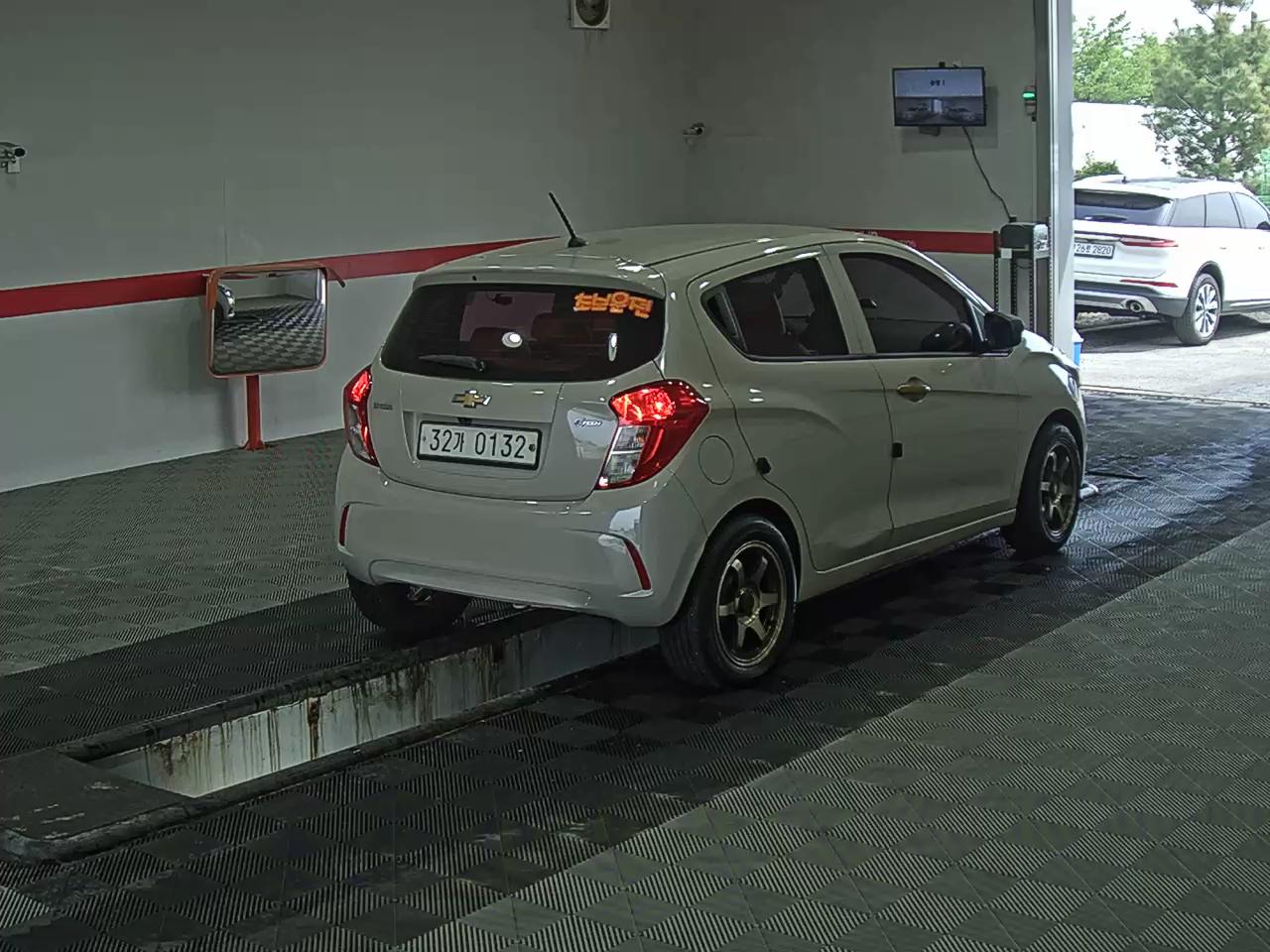 Chevrolet Spark 2017 - Image 4