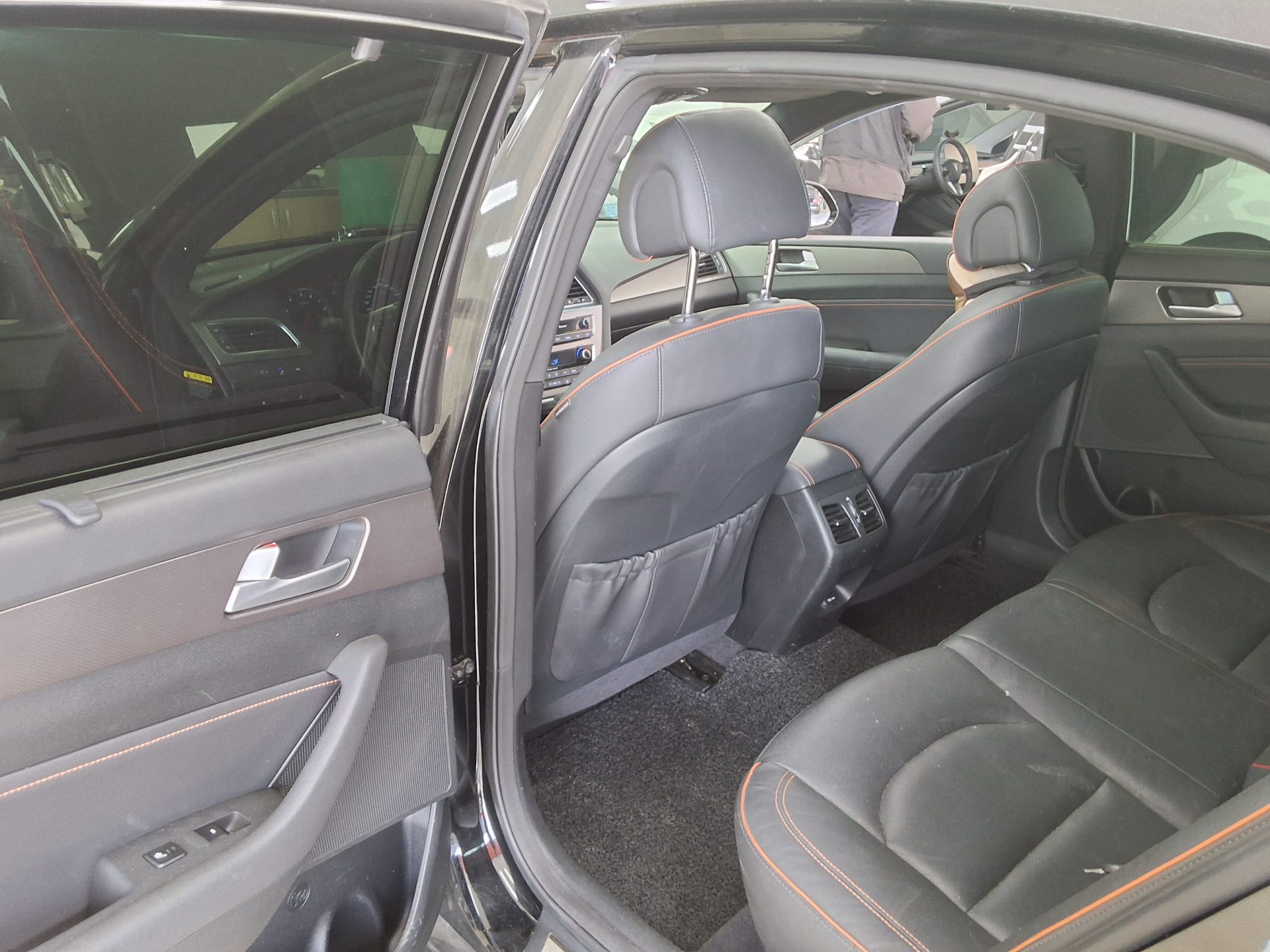 Hyundai Sonata 2015 - Image 11