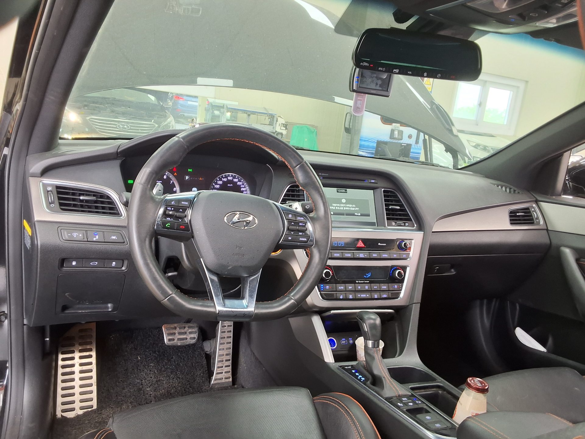 Hyundai Sonata 2015 - Image 10