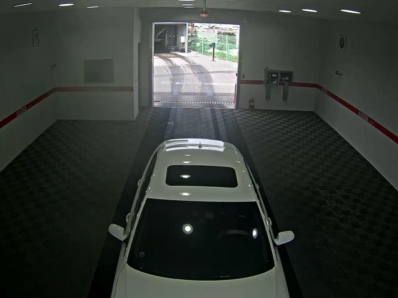 Audi A4 2015 - Image 6