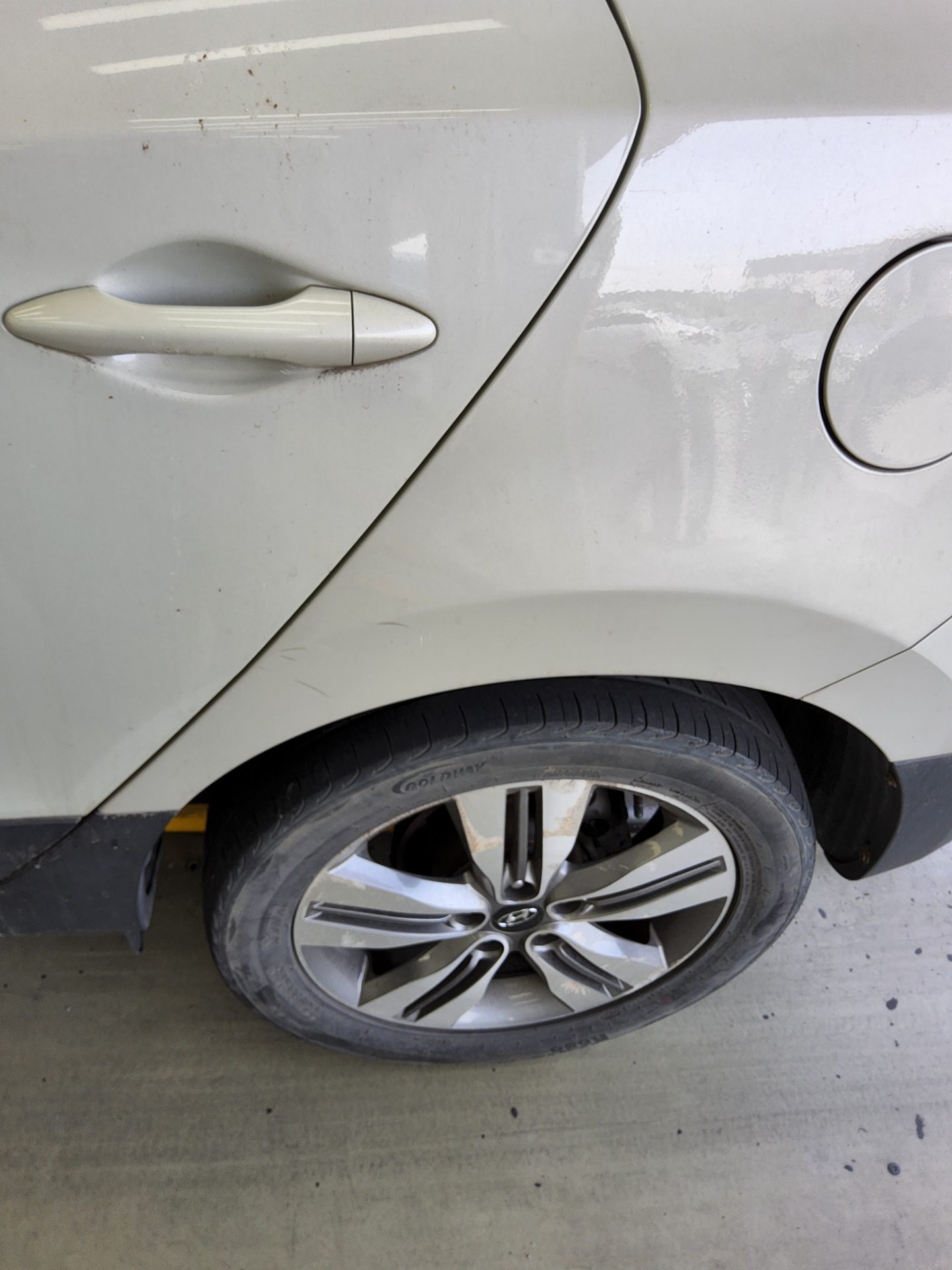 BMW iX 2014 - Image 20