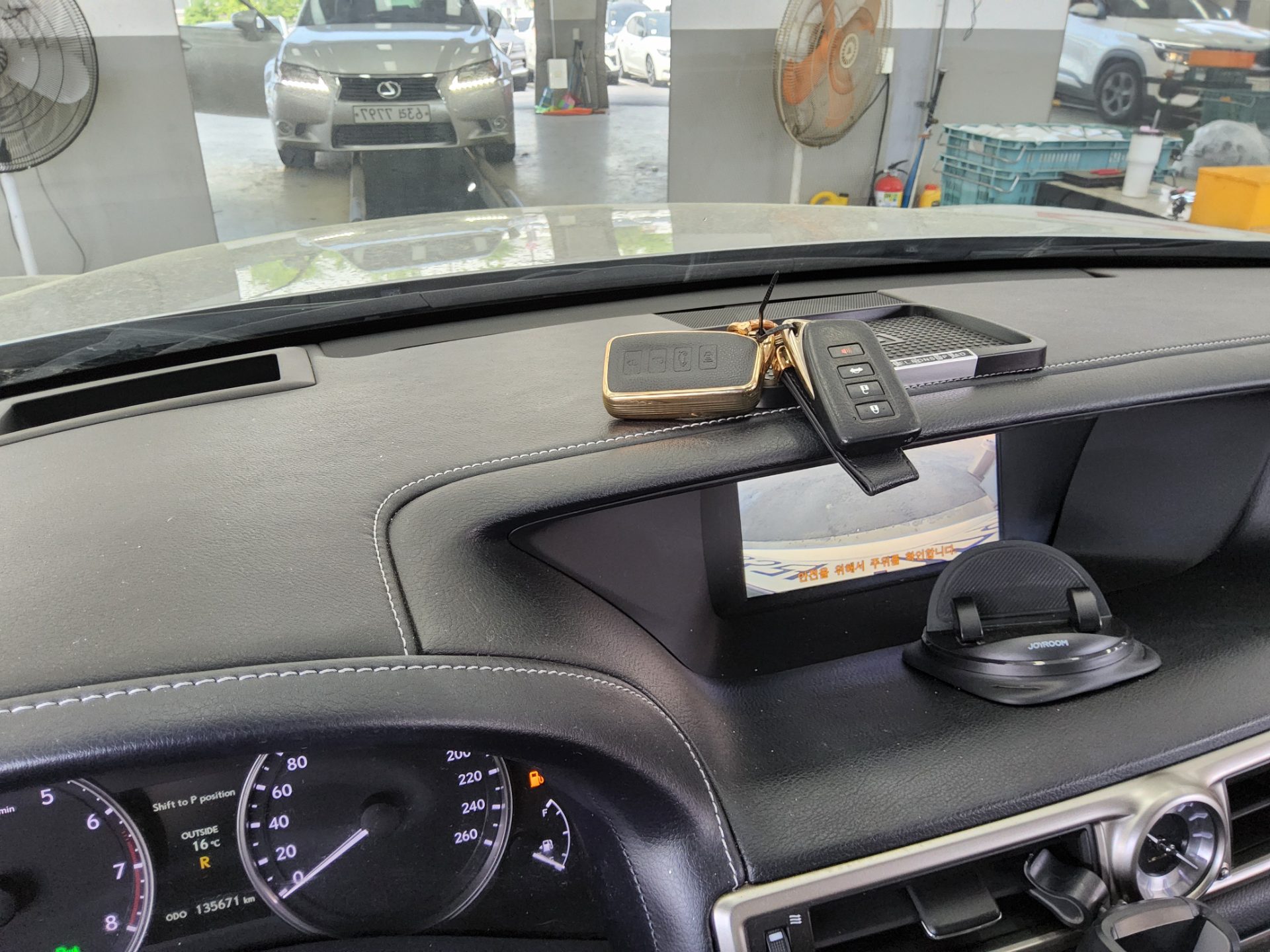Lexus GS 2013 - Image 17