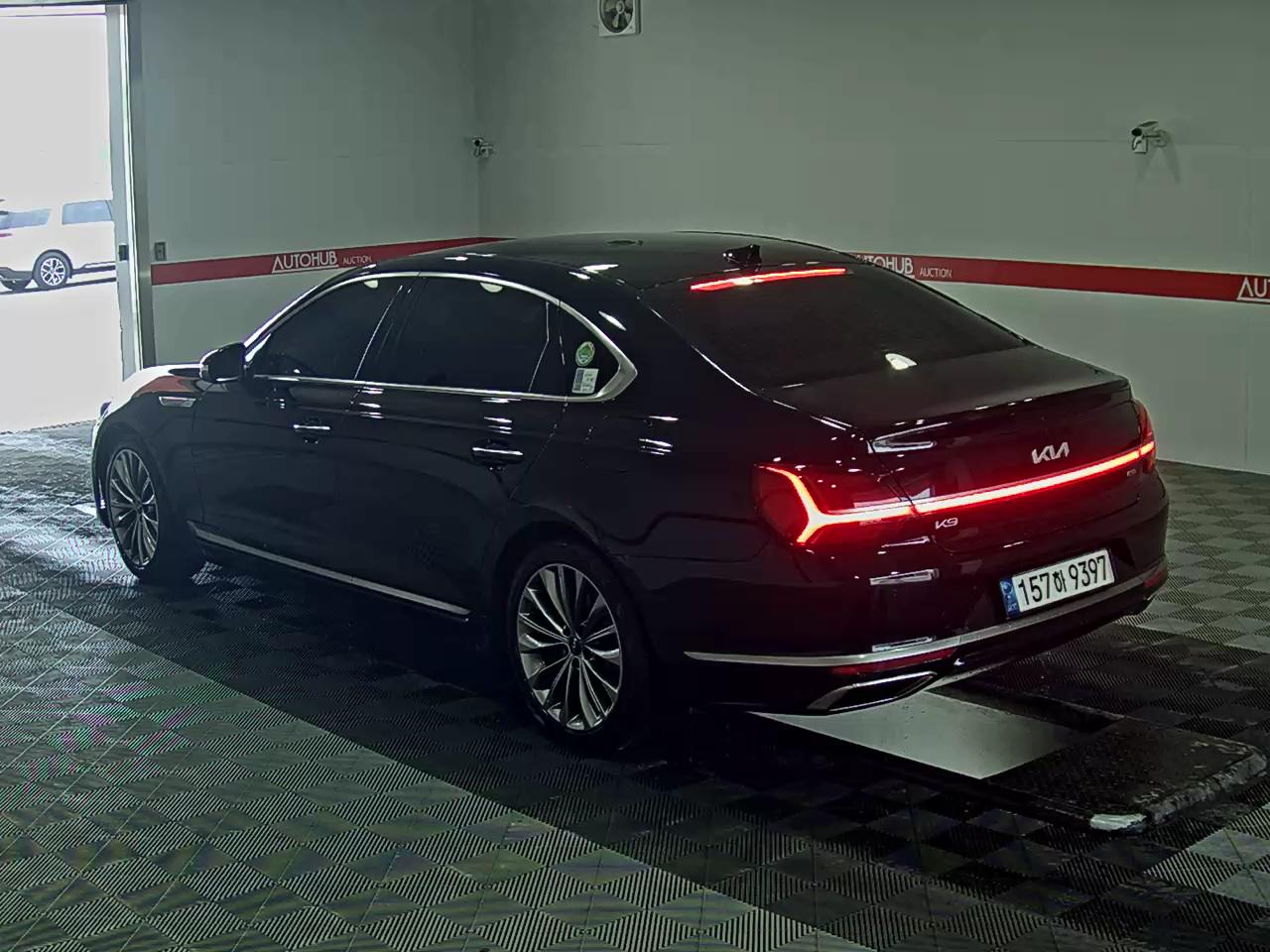 2022 - kia k9