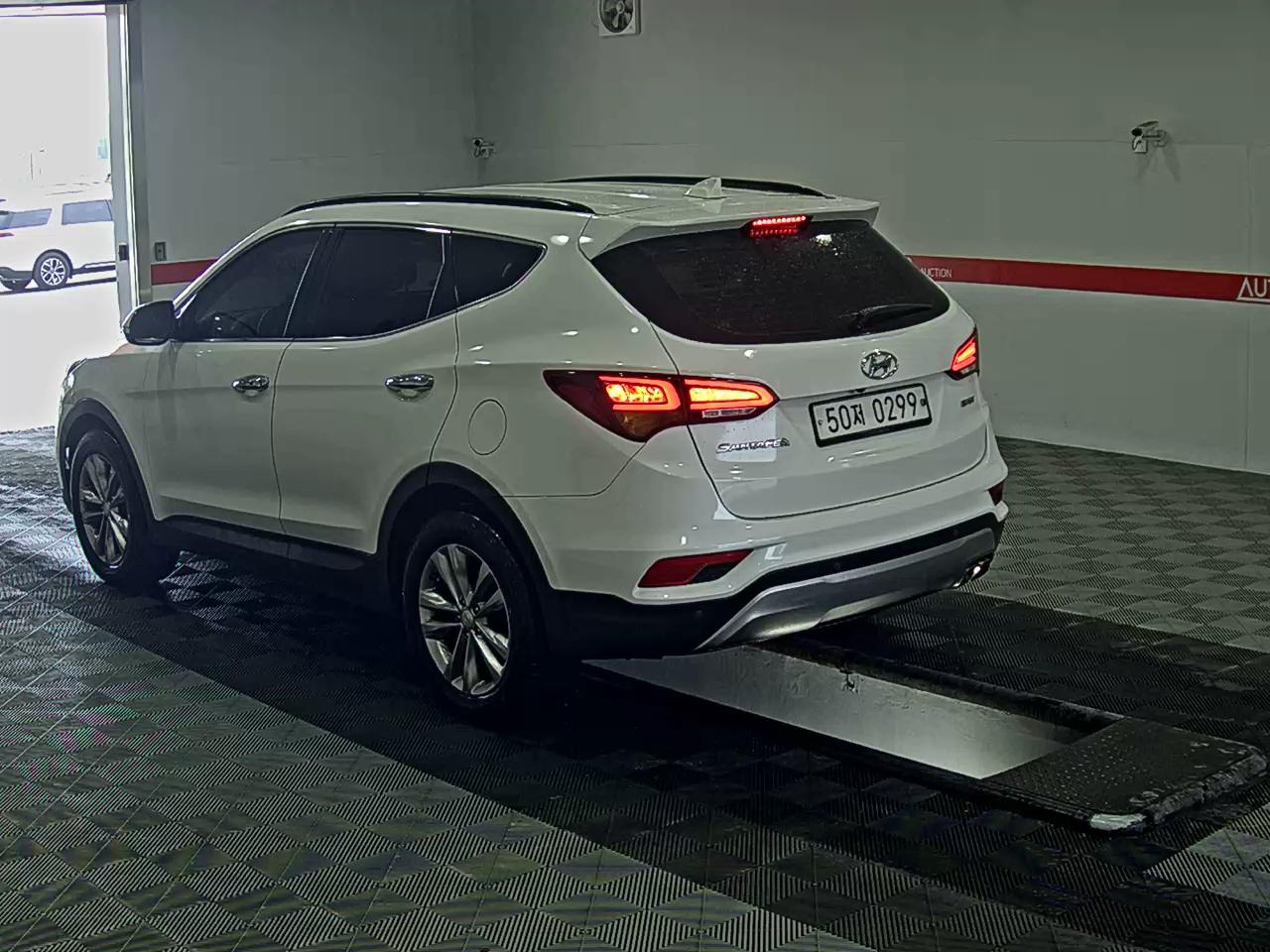 Hyundai Santa Fe 2016 - Image 5