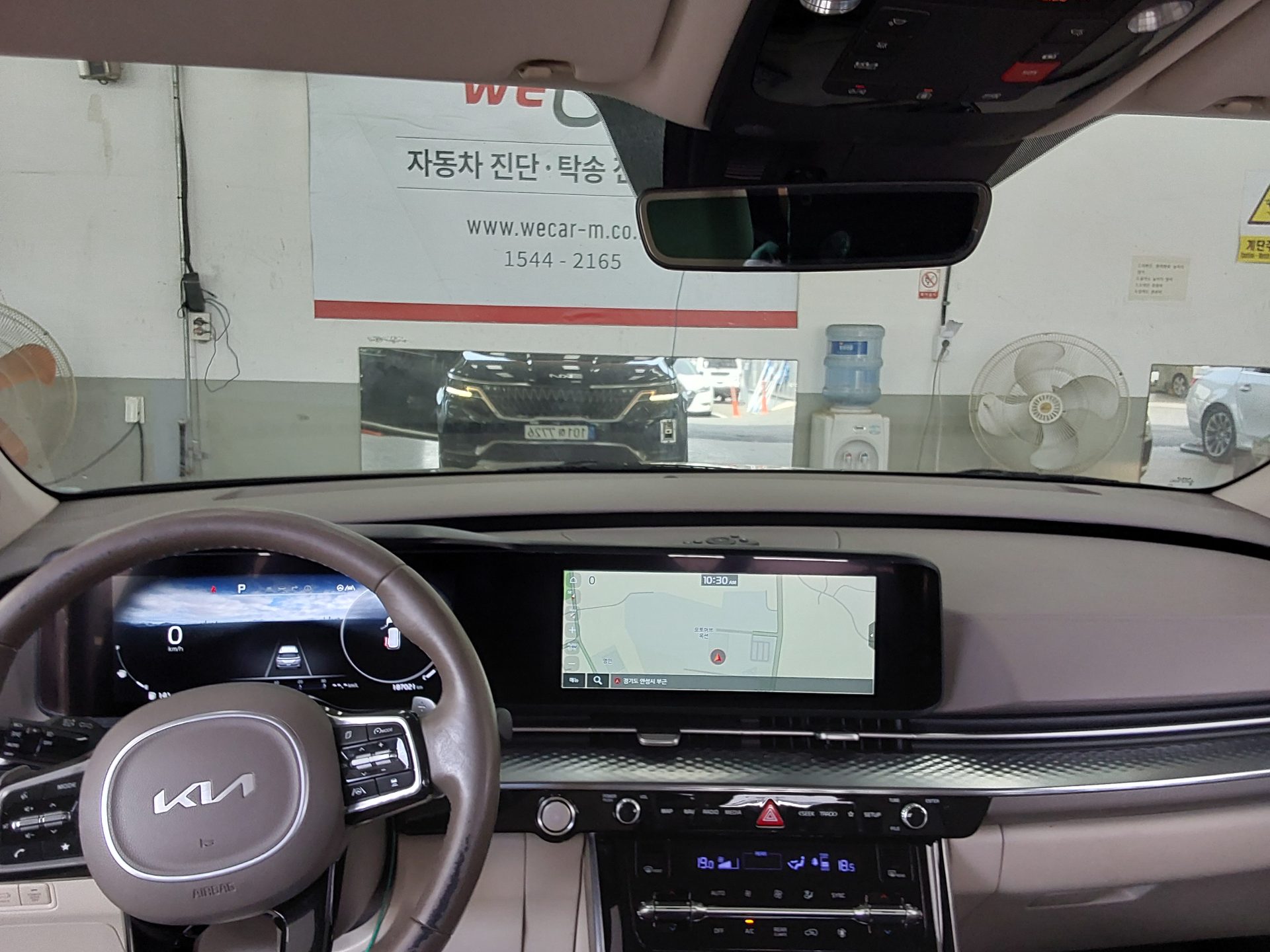 Kia SEDONA 2023 - Image 11