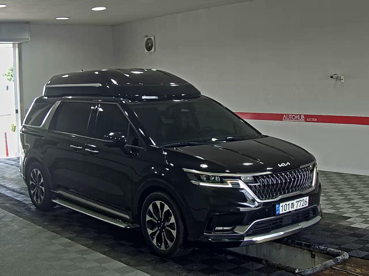 Kia SEDONA 2023 - Image 2