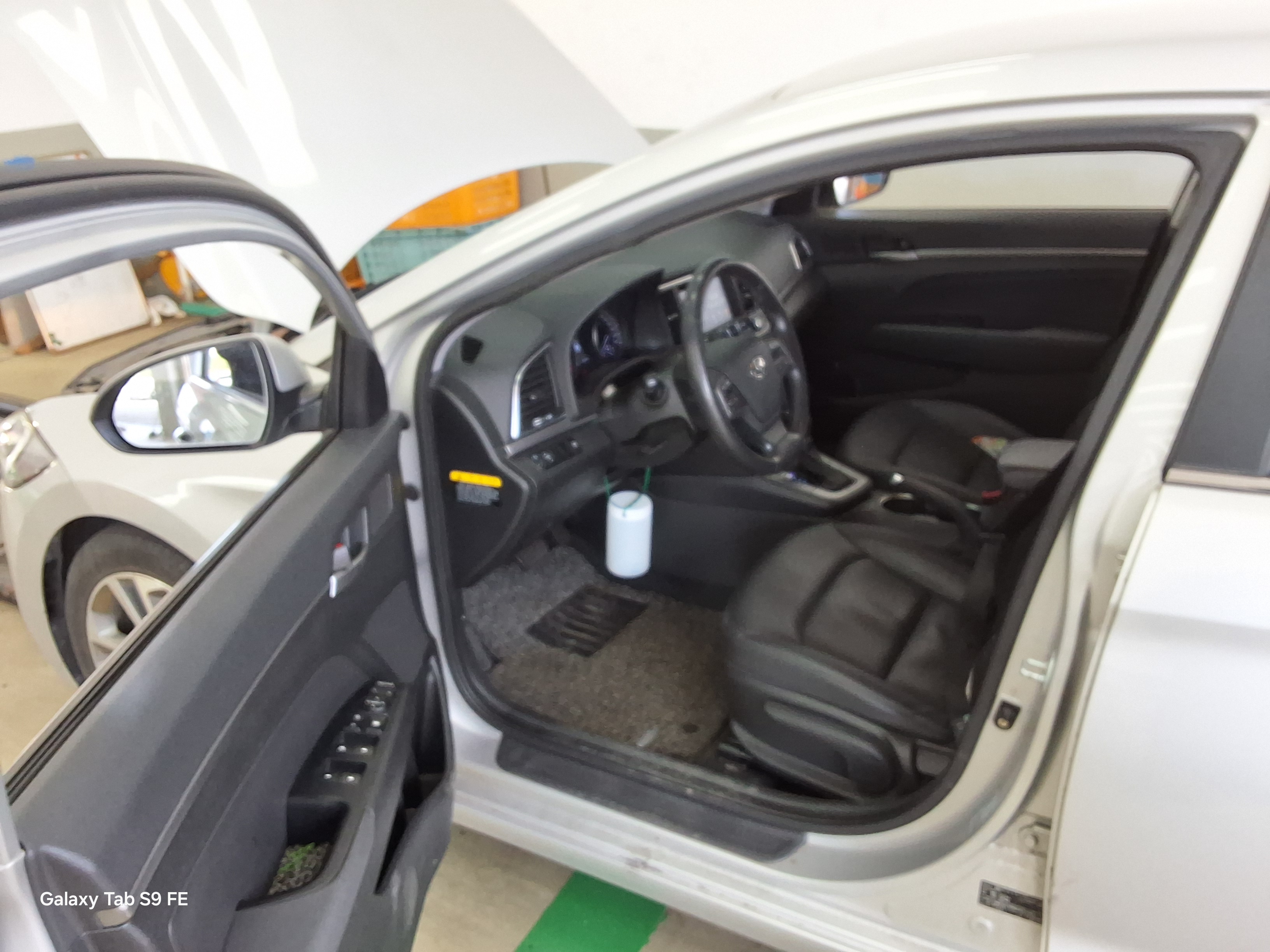 Hyundai Elantra 2016 - Image 9