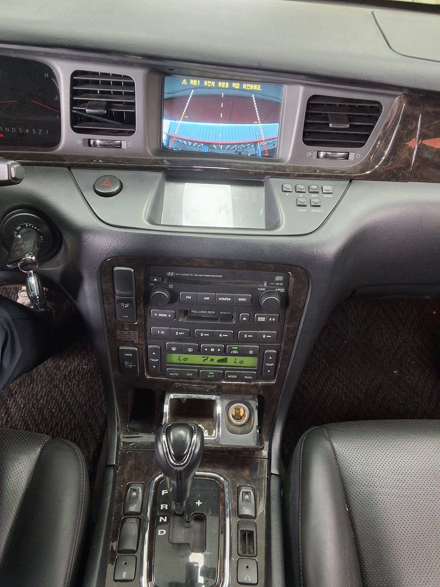 Hyundai Stinger 2008 - Image 10