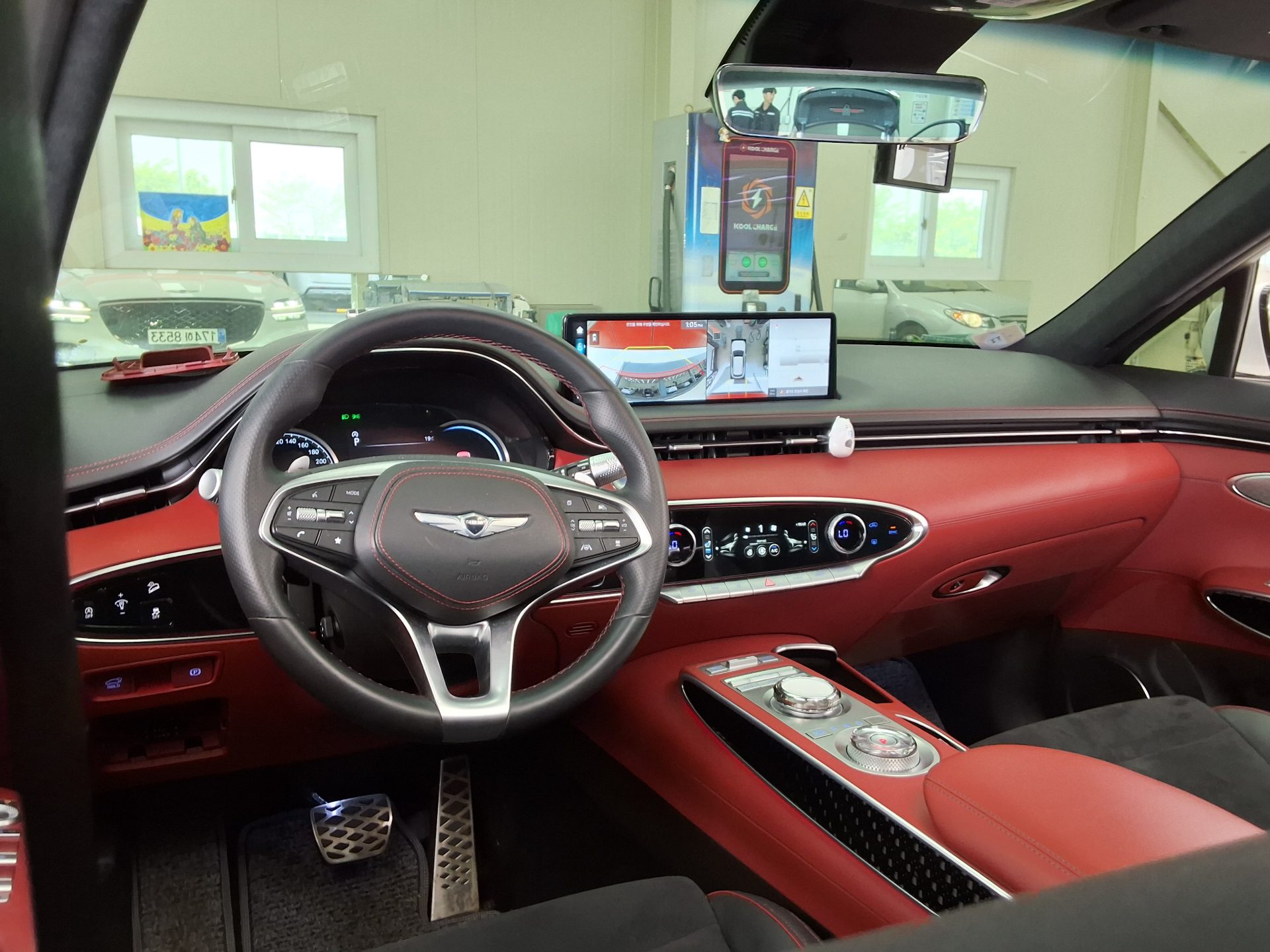2024 - genesis gv70
