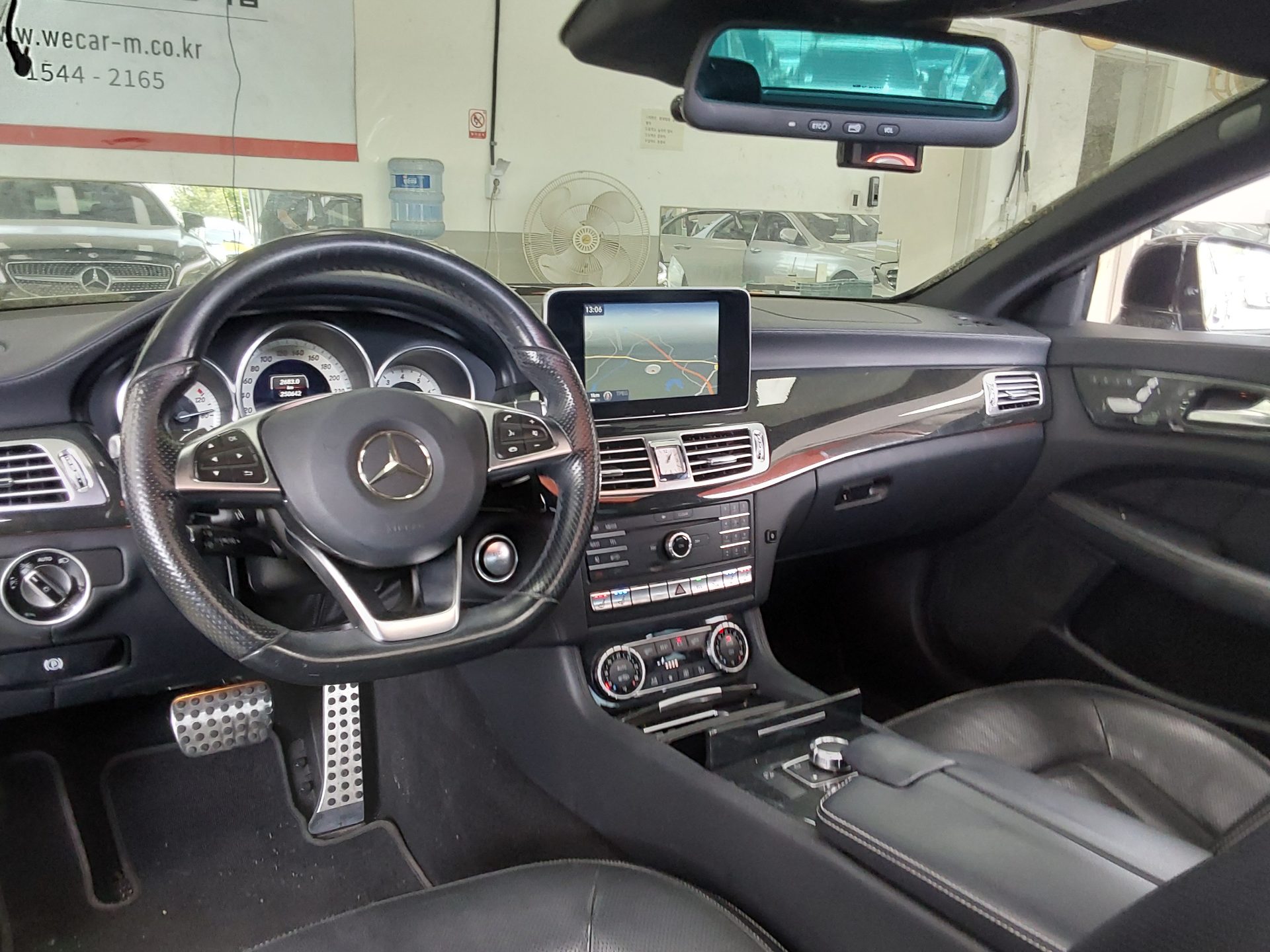 Mercedes-Benz CLS-Class 2016 - Image 11