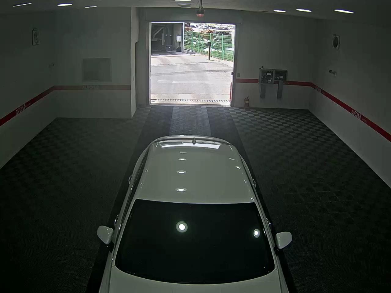 2024 - genesis g80