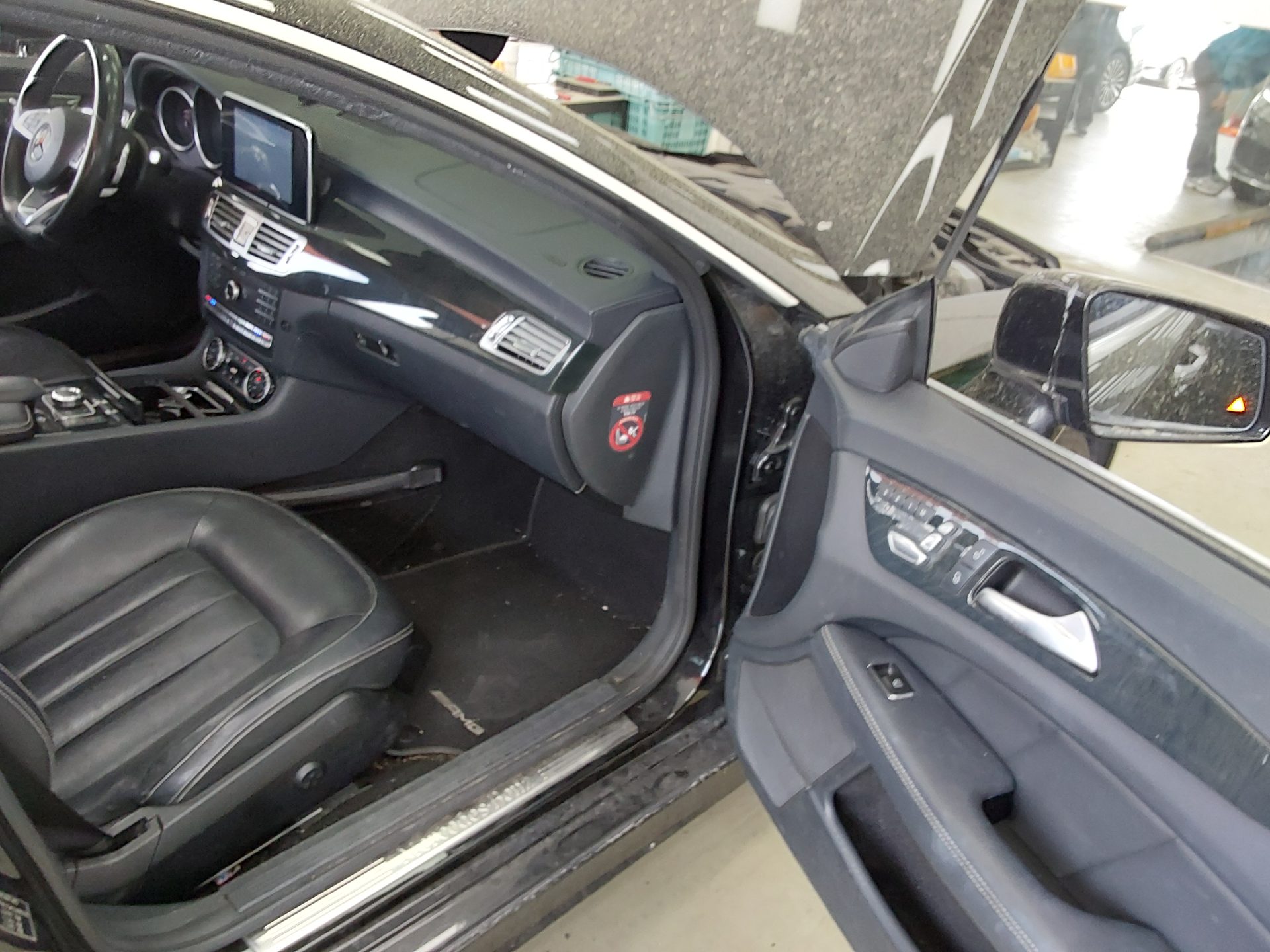 Mercedes-Benz CLS-Class 2016 - Image 14