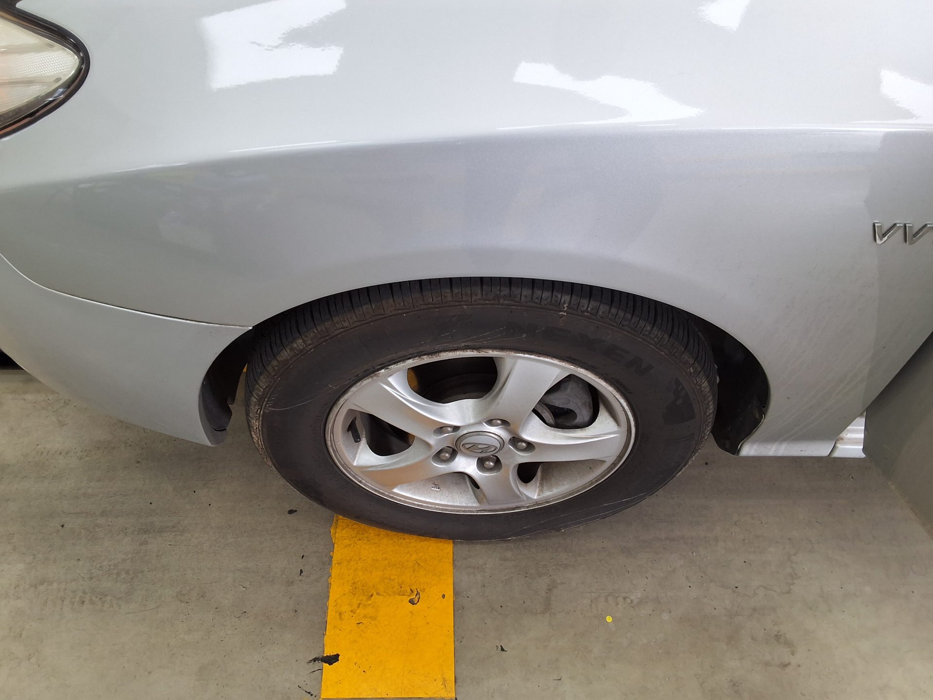 Hyundai Elantra 2010 - Image 20