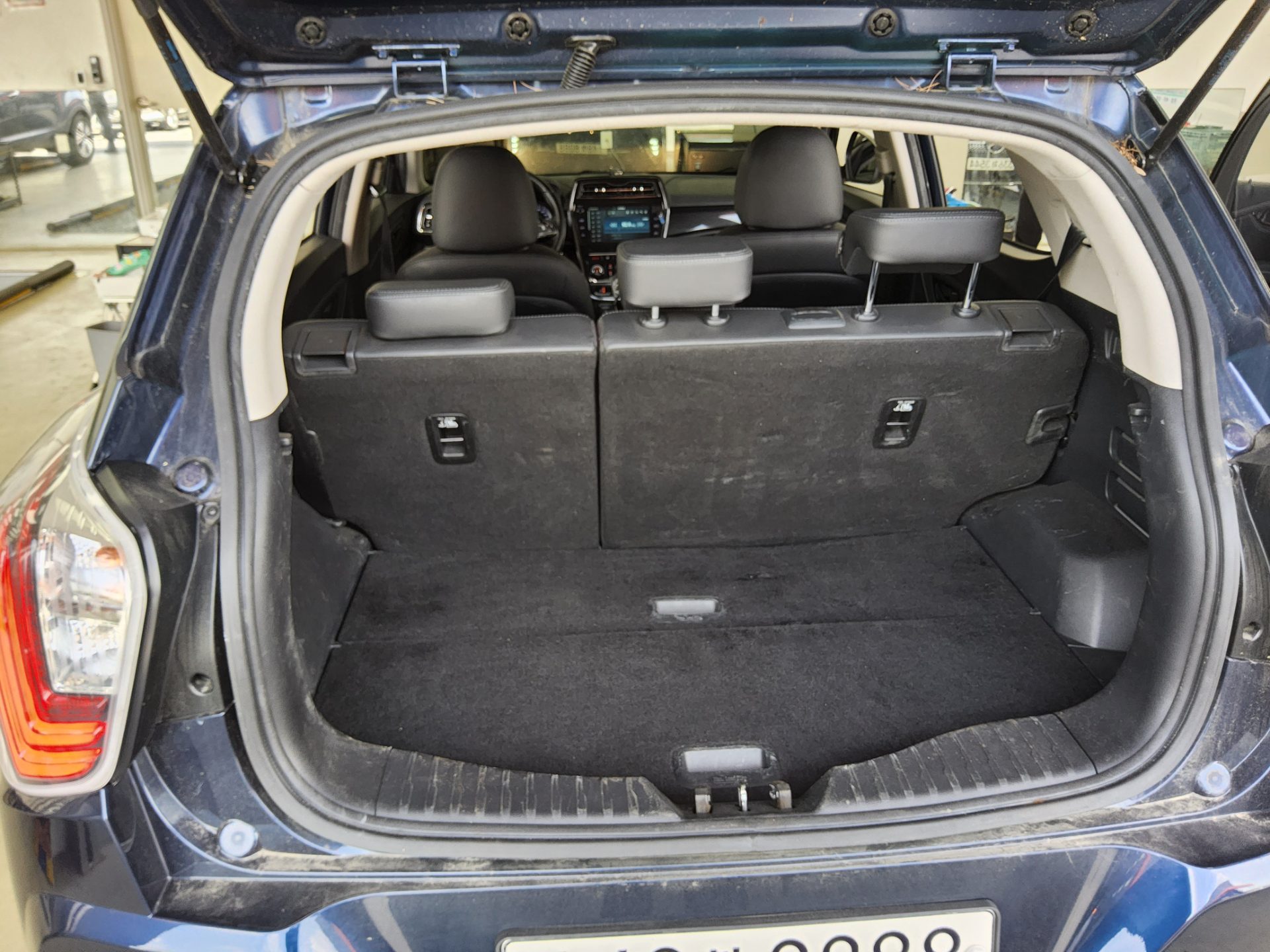 KG Mobility Tivoli 2022 - Image 14