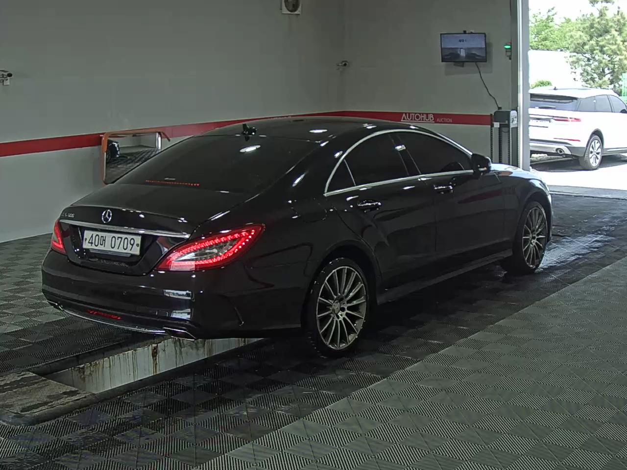 Mercedes-Benz CLS-Class 2016 - Image 4