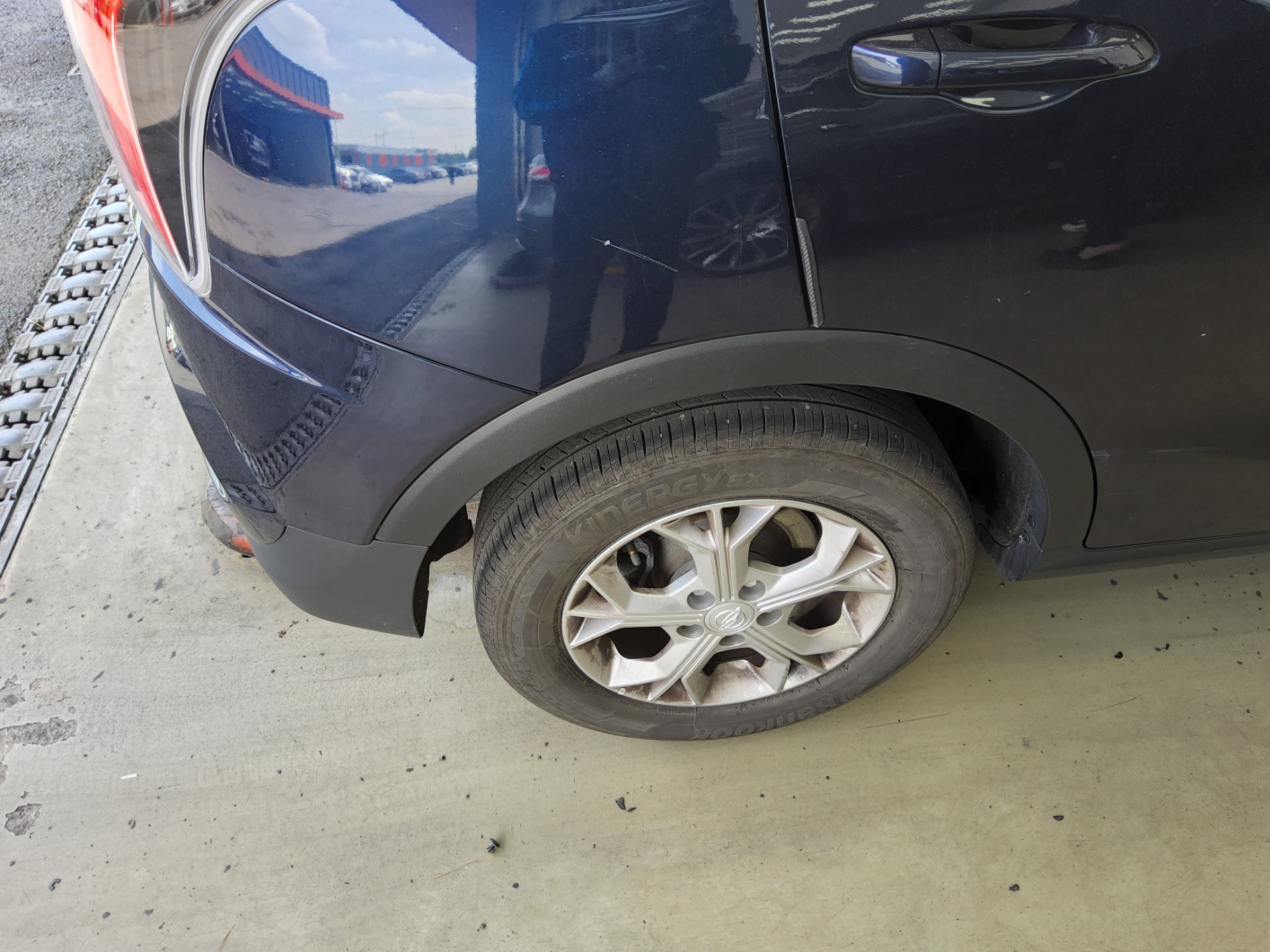 KG Mobility Tivoli 2022 - Image 21