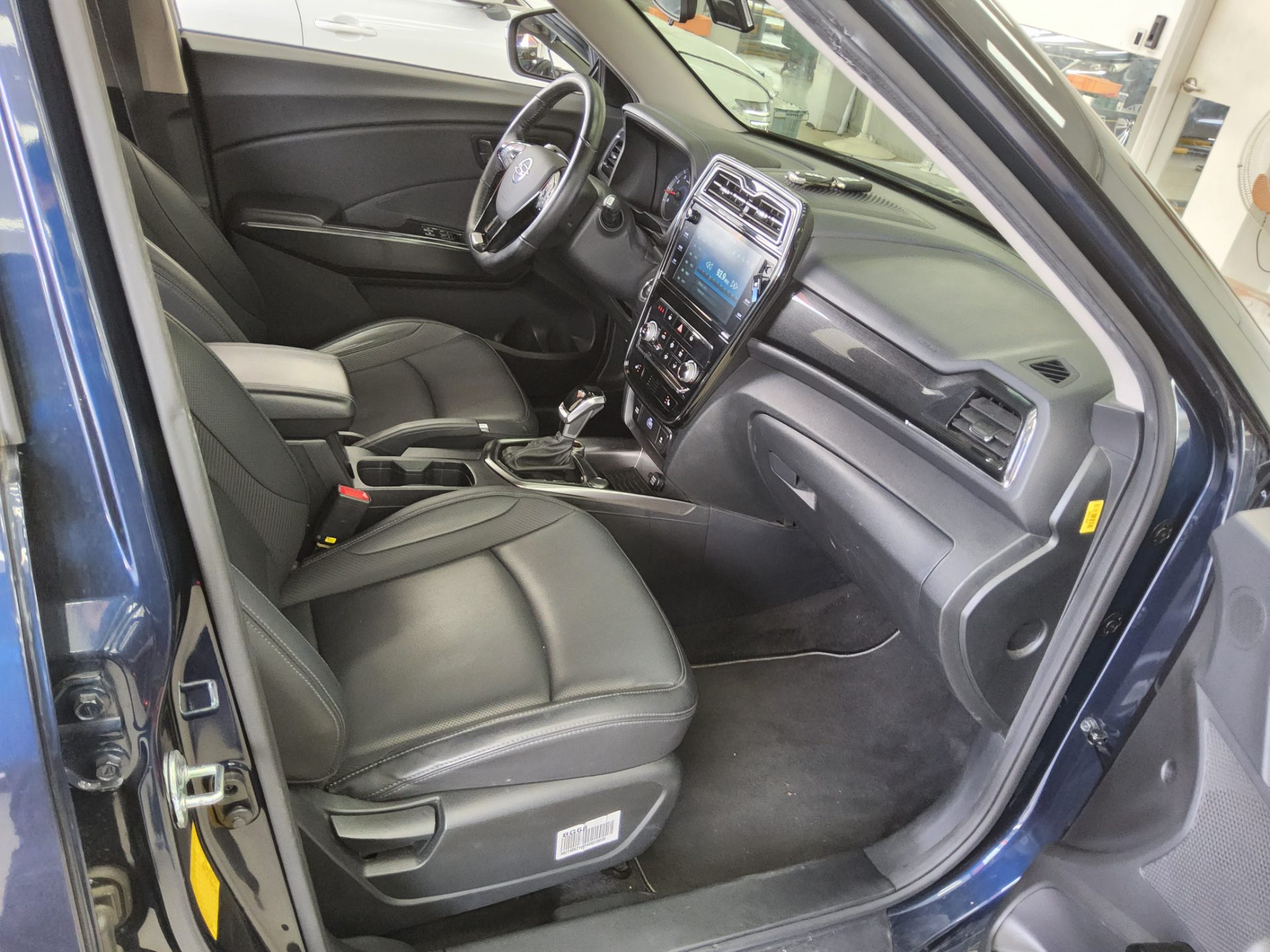 KG Mobility Tivoli 2022 - Image 13
