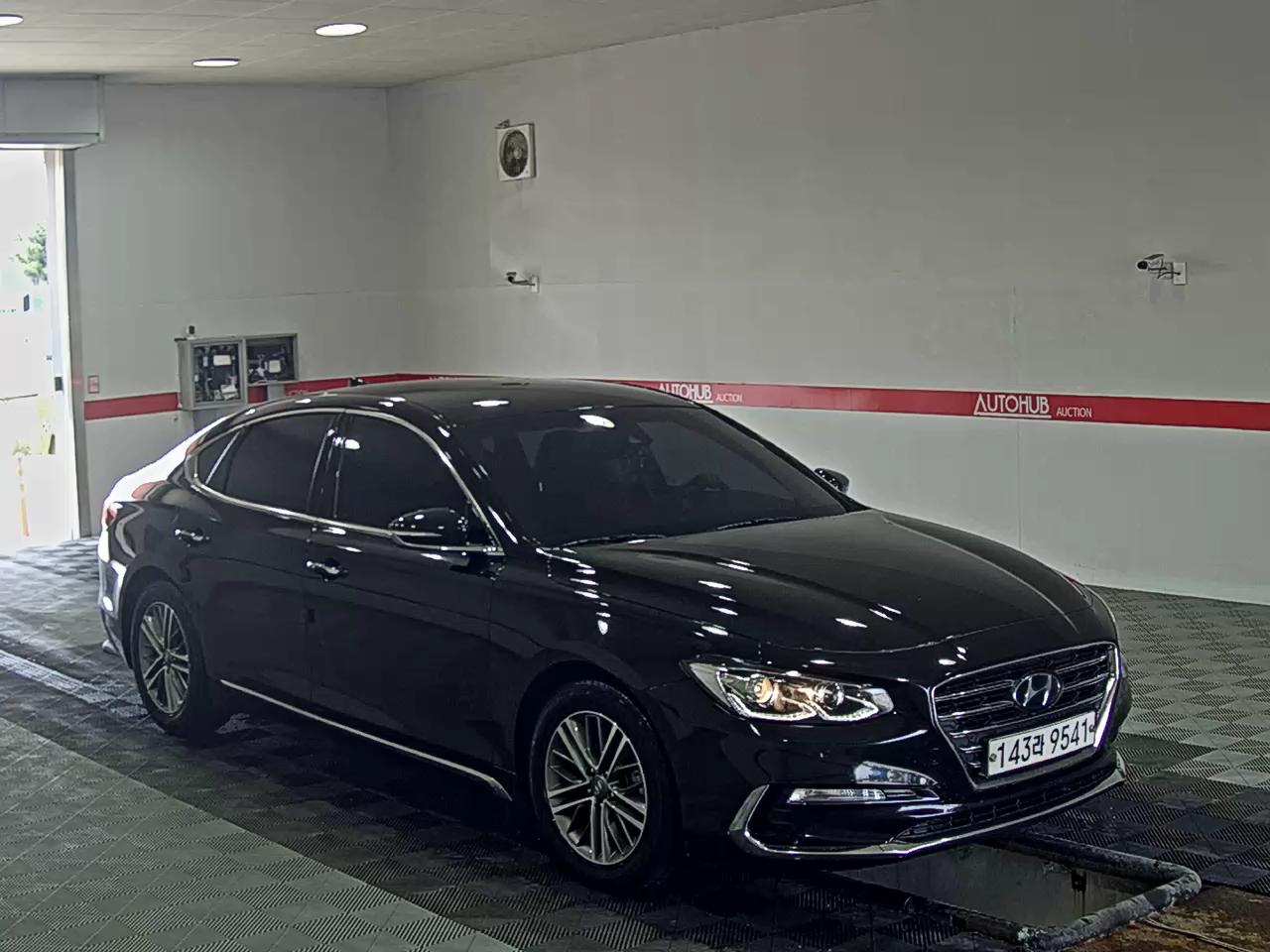 Hyundai Grandeur 2019 - Image 2