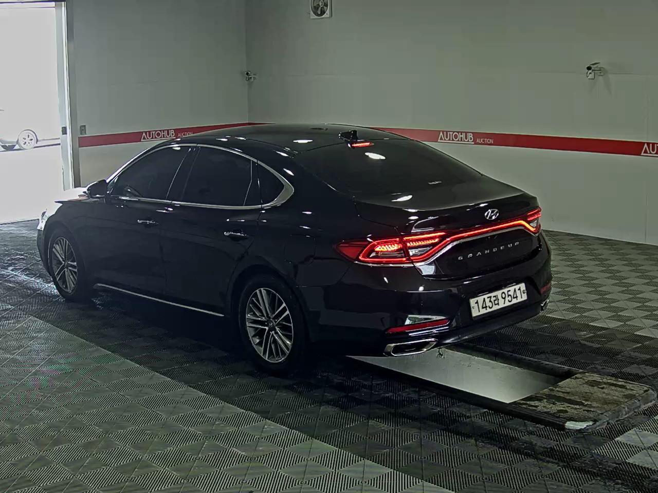 Hyundai Grandeur 2019 - Image 5