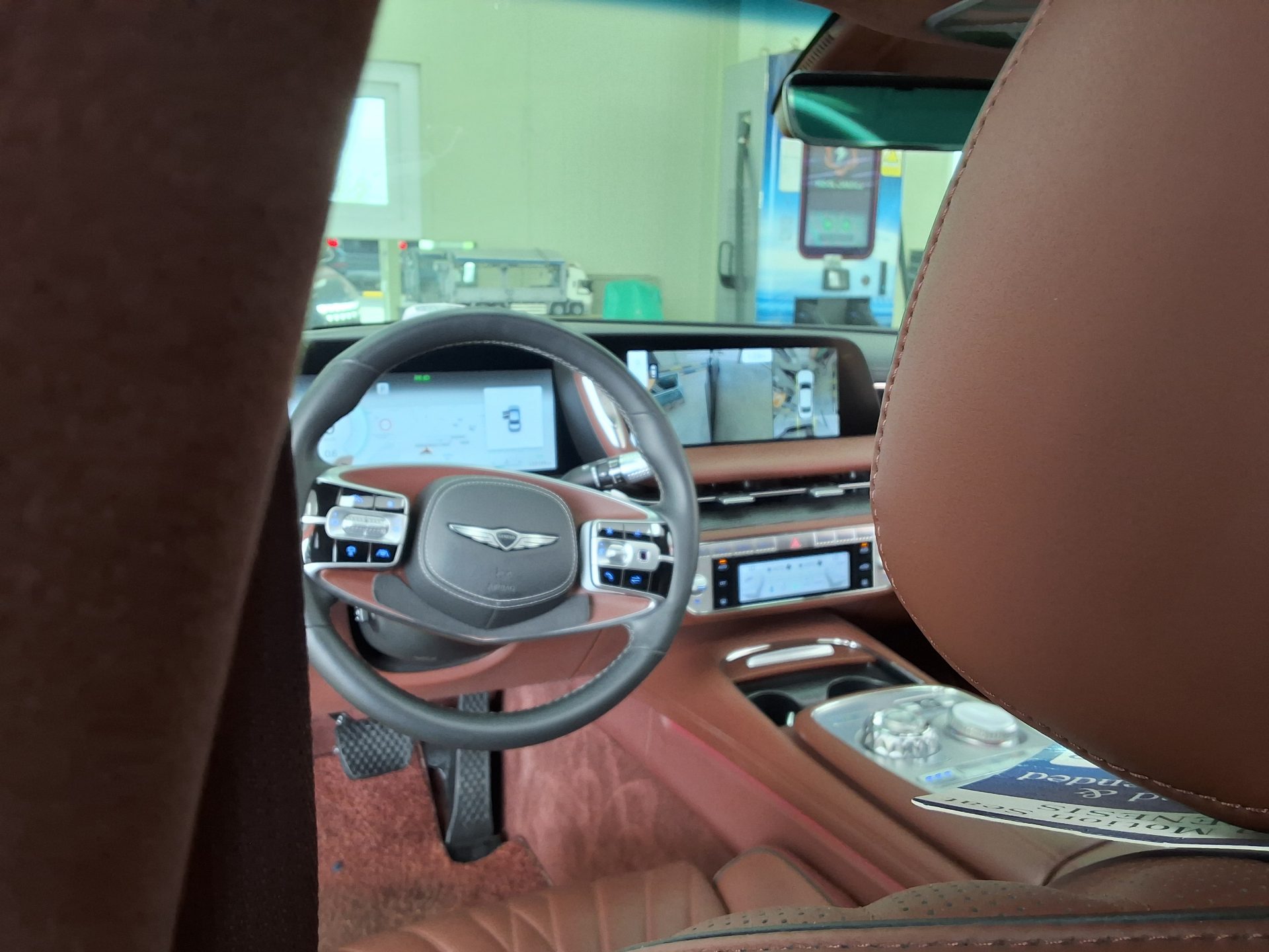 هيونداي جينيسيس 2023 - صورة 10