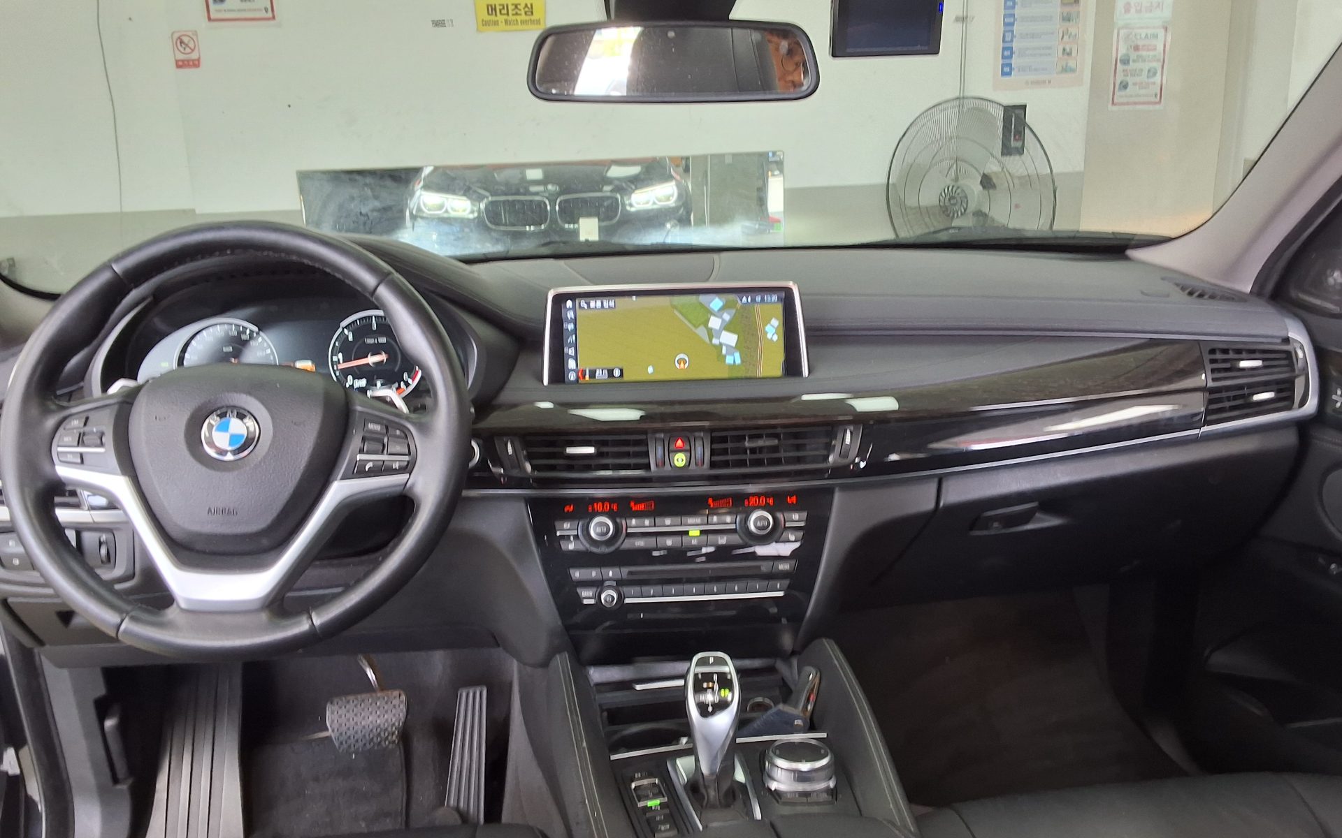 BMW X6 2018 - Image 10