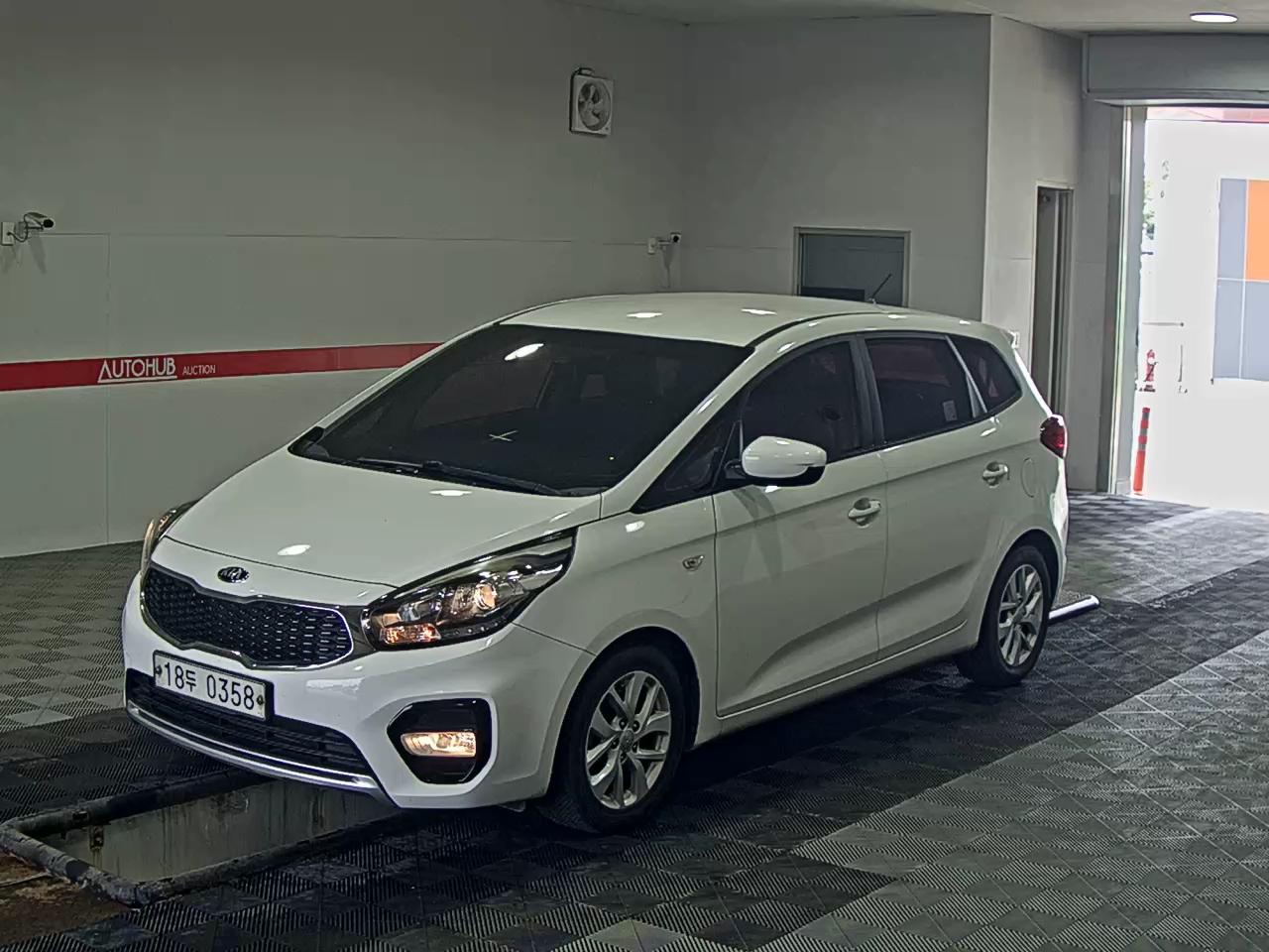 Kia Carens