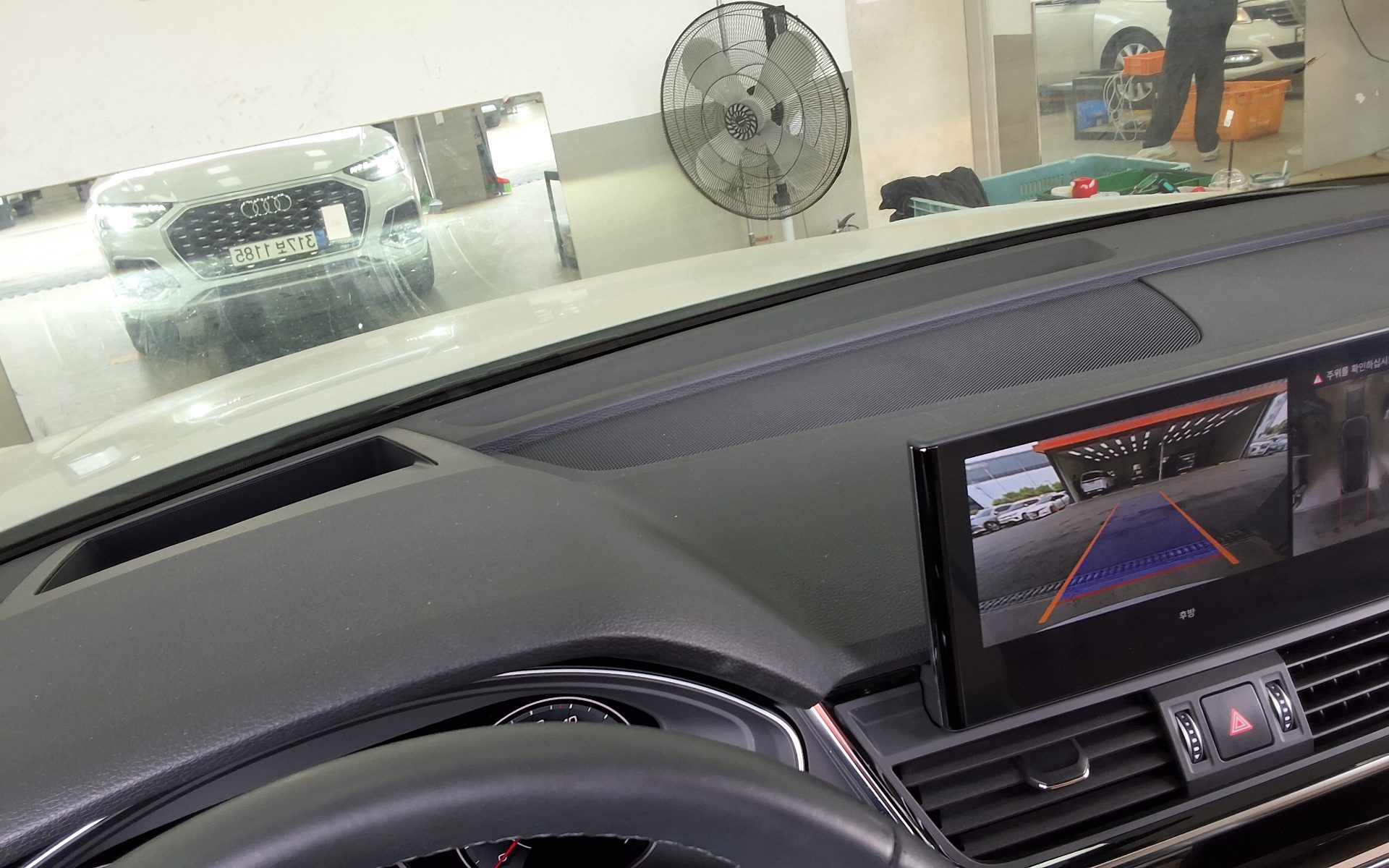 Audi Q5 2022 - Image 17