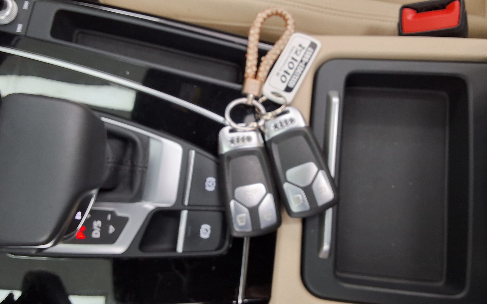 Audi Q5 2022 - Image 19