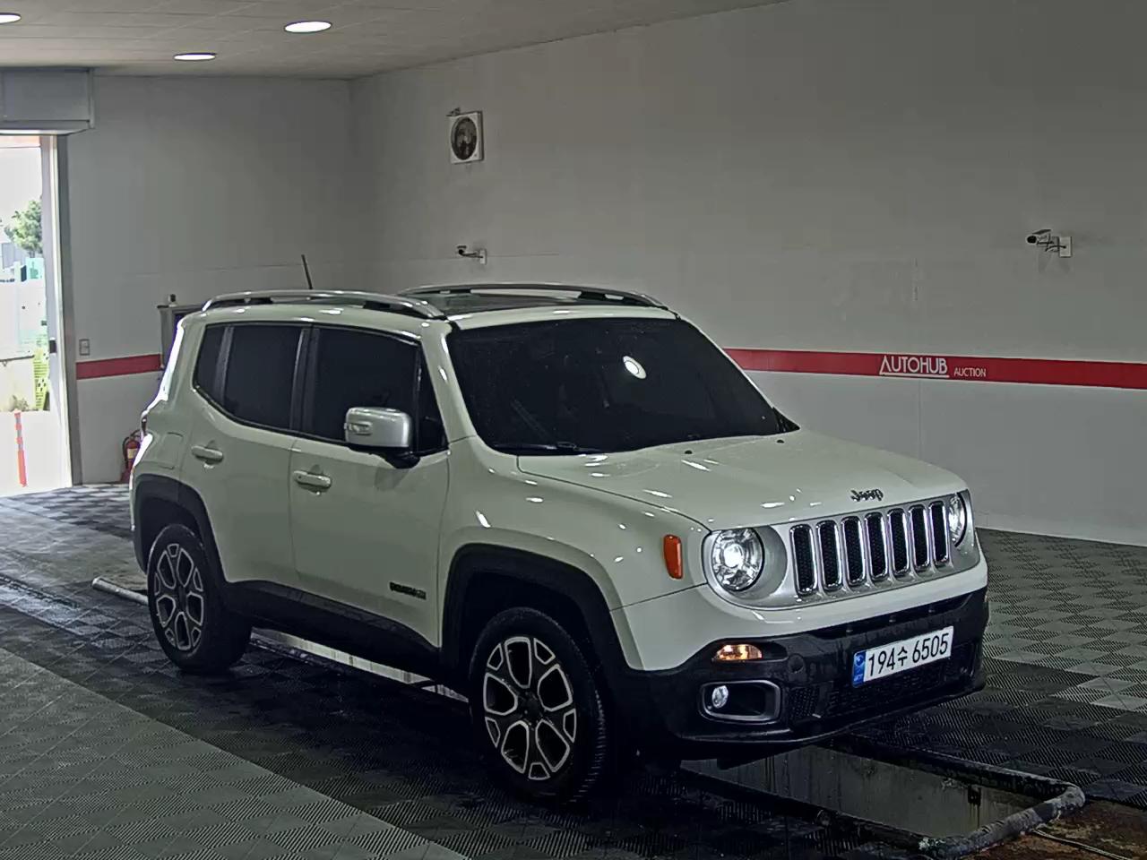 Jeep Renegade 2016 - Image 2