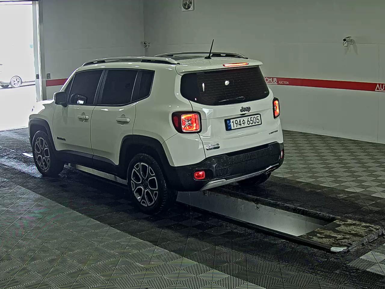 Jeep Renegade 2016 - Image 5