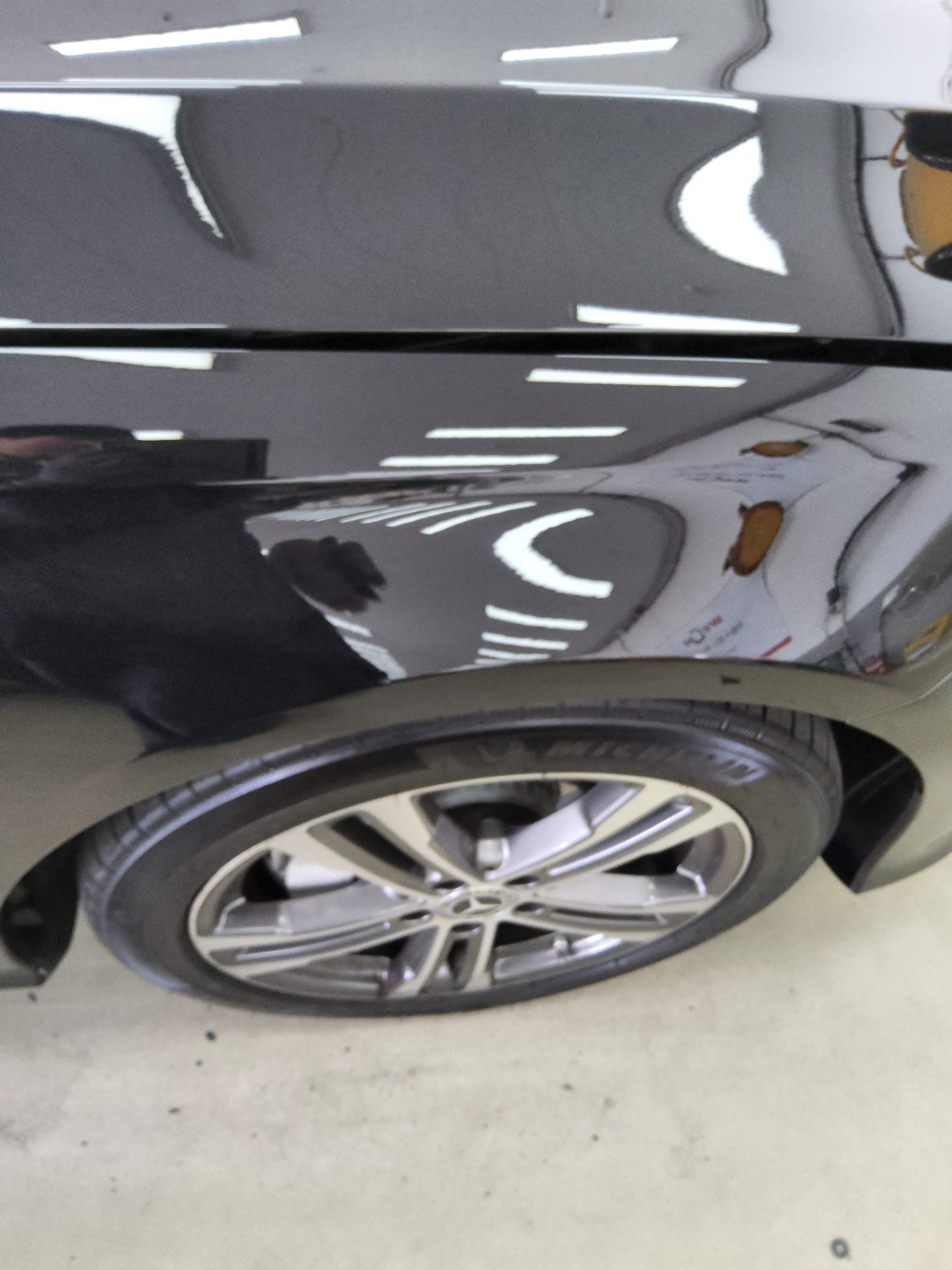 Mercedes-Benz E-Class 2022 - Image 21