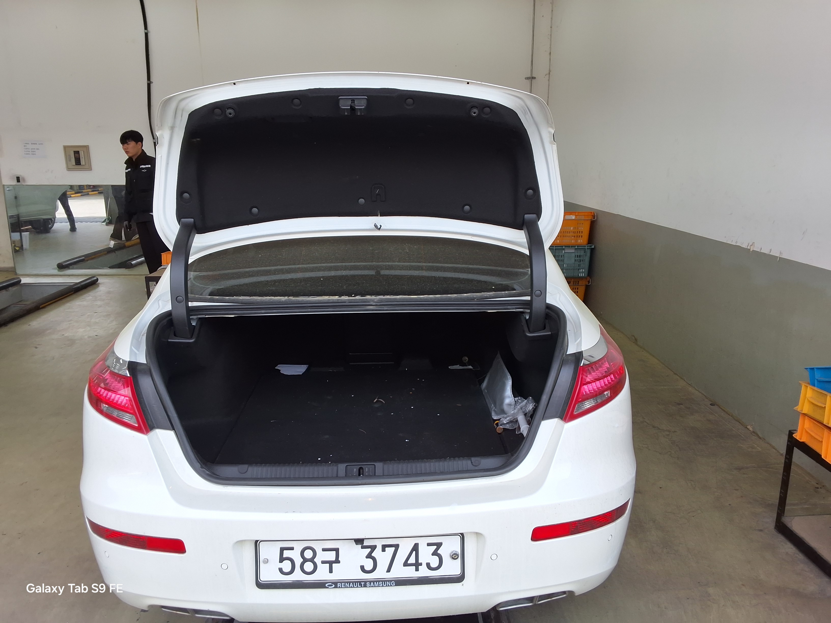 Renault Samsung SM7 2017 - Image 14