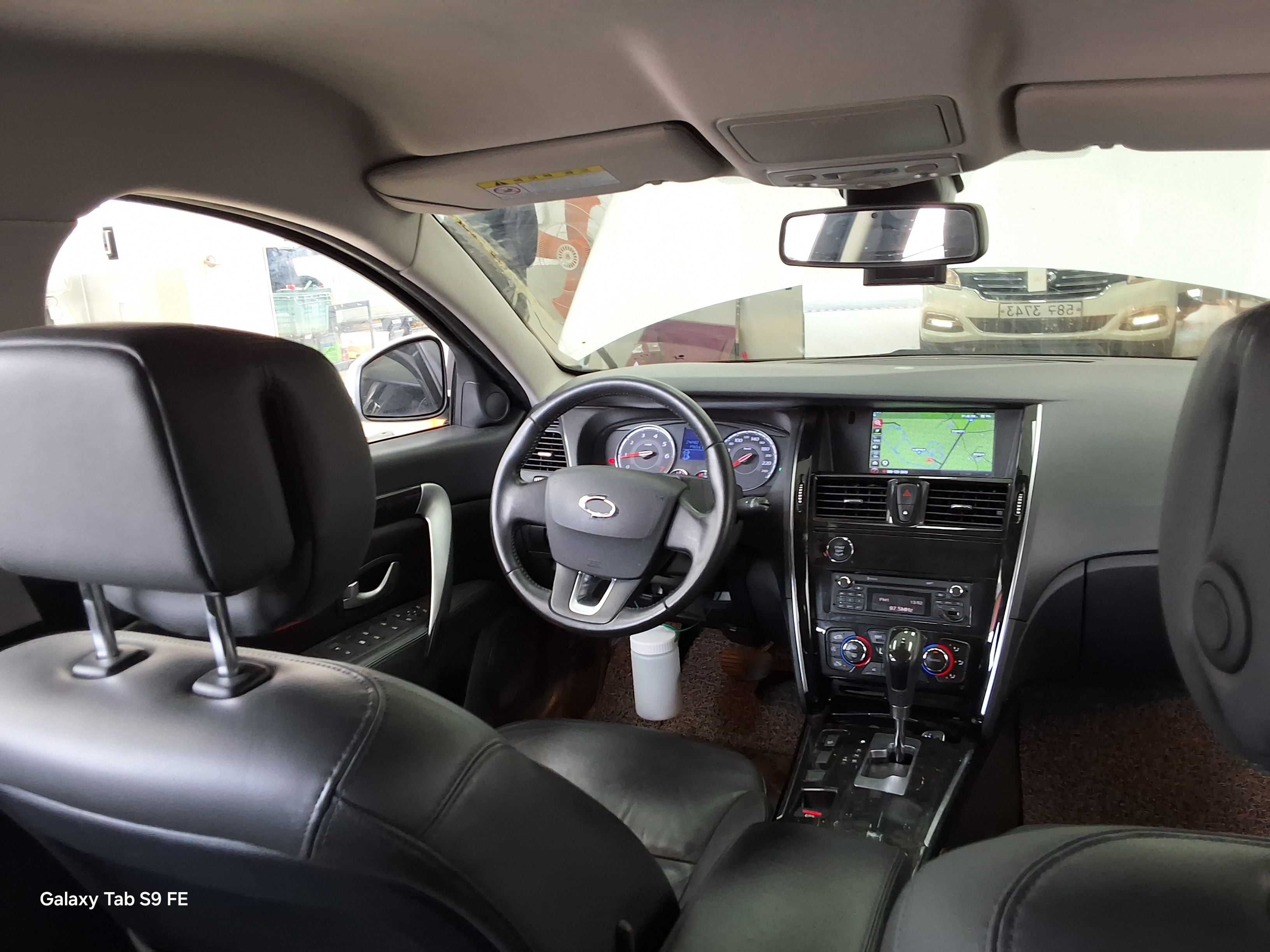 Renault Samsung SM7 2017 - Image 10