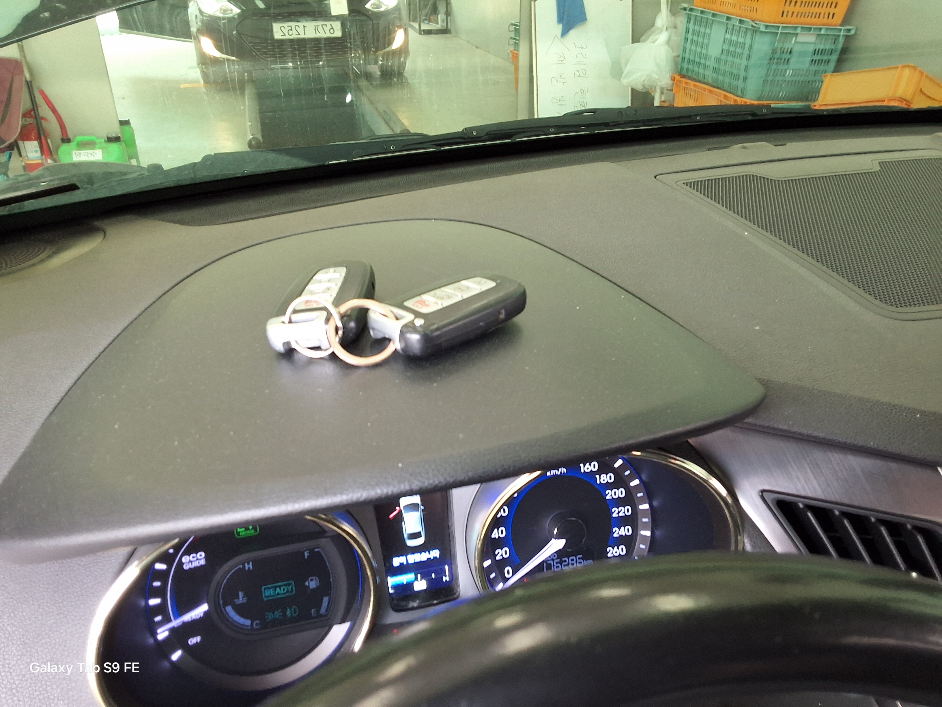 Hyundai Sonata 2012 - Image 19