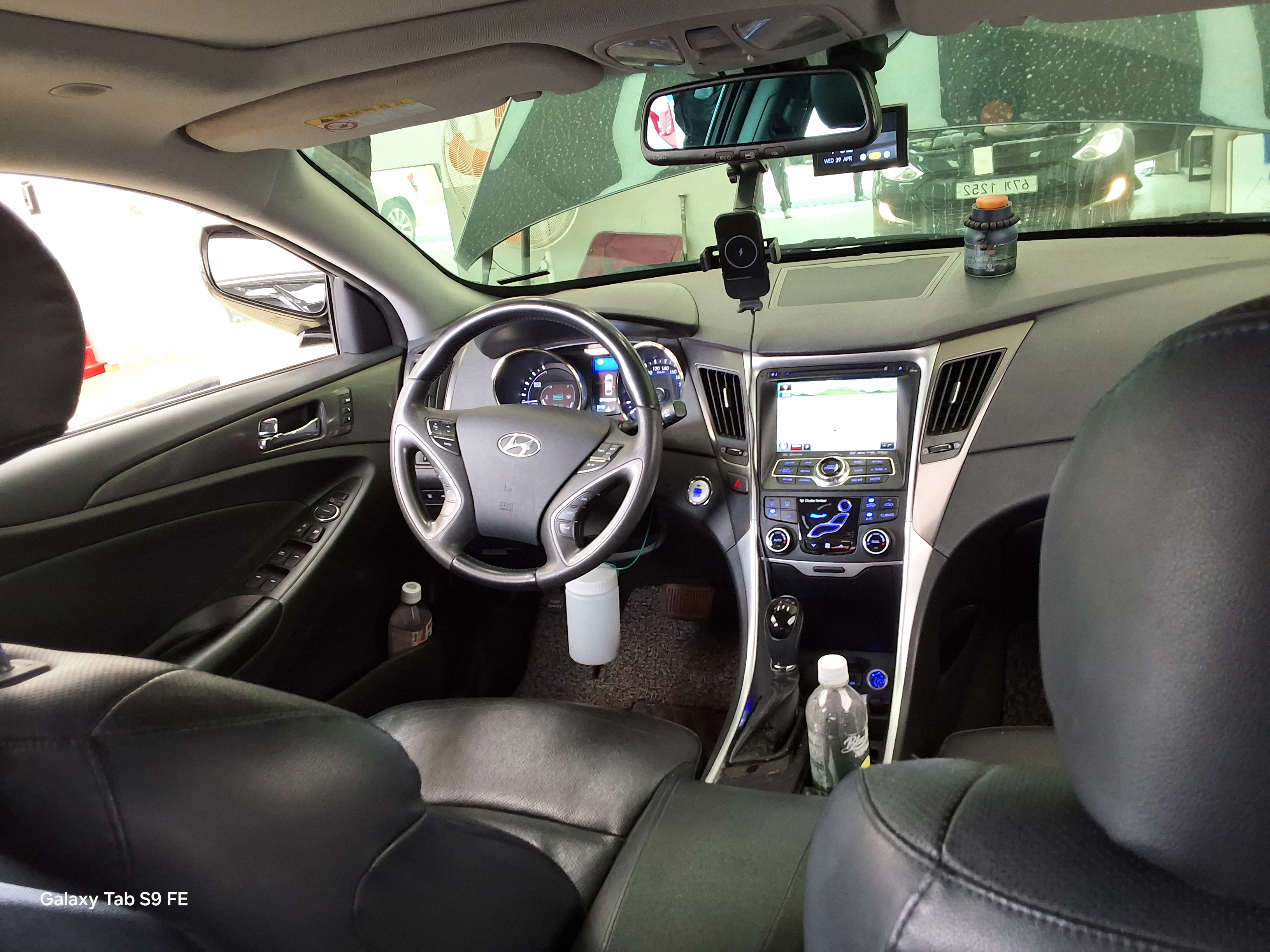 Hyundai Sonata 2012 - Image 10