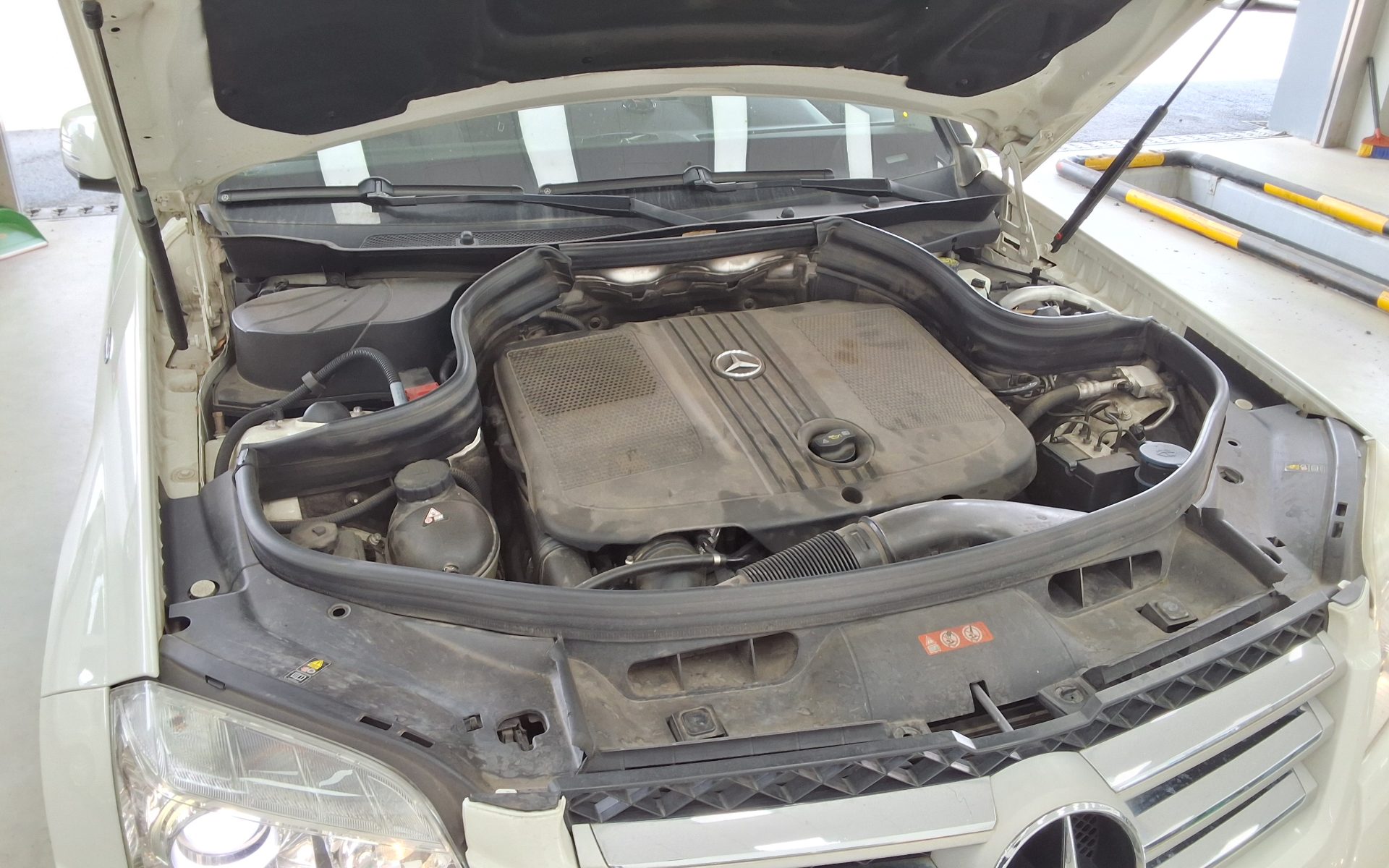 مرسيدس بنز GLK 2012 - صورة 20