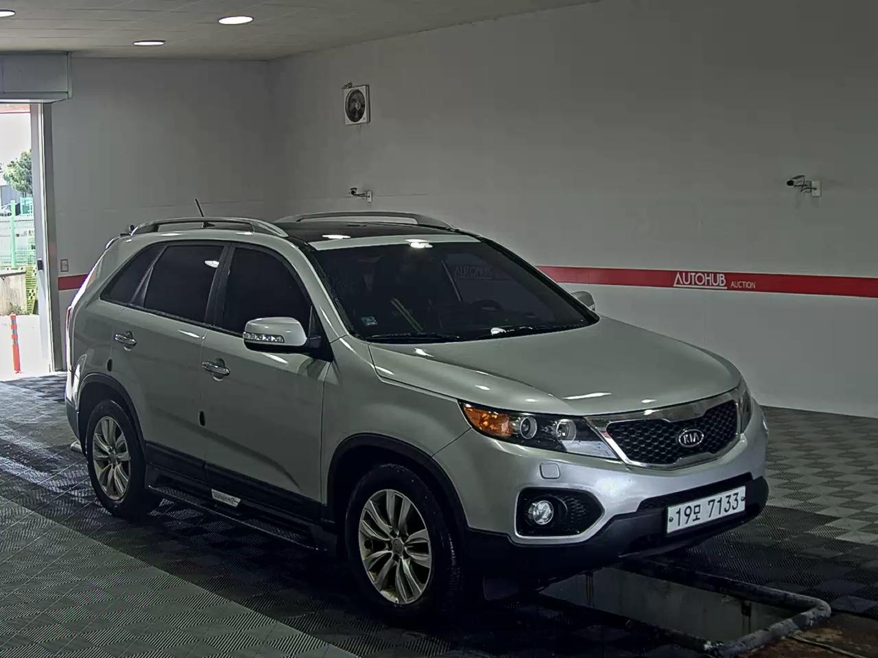 Kia Sorento 2012 - Image 2