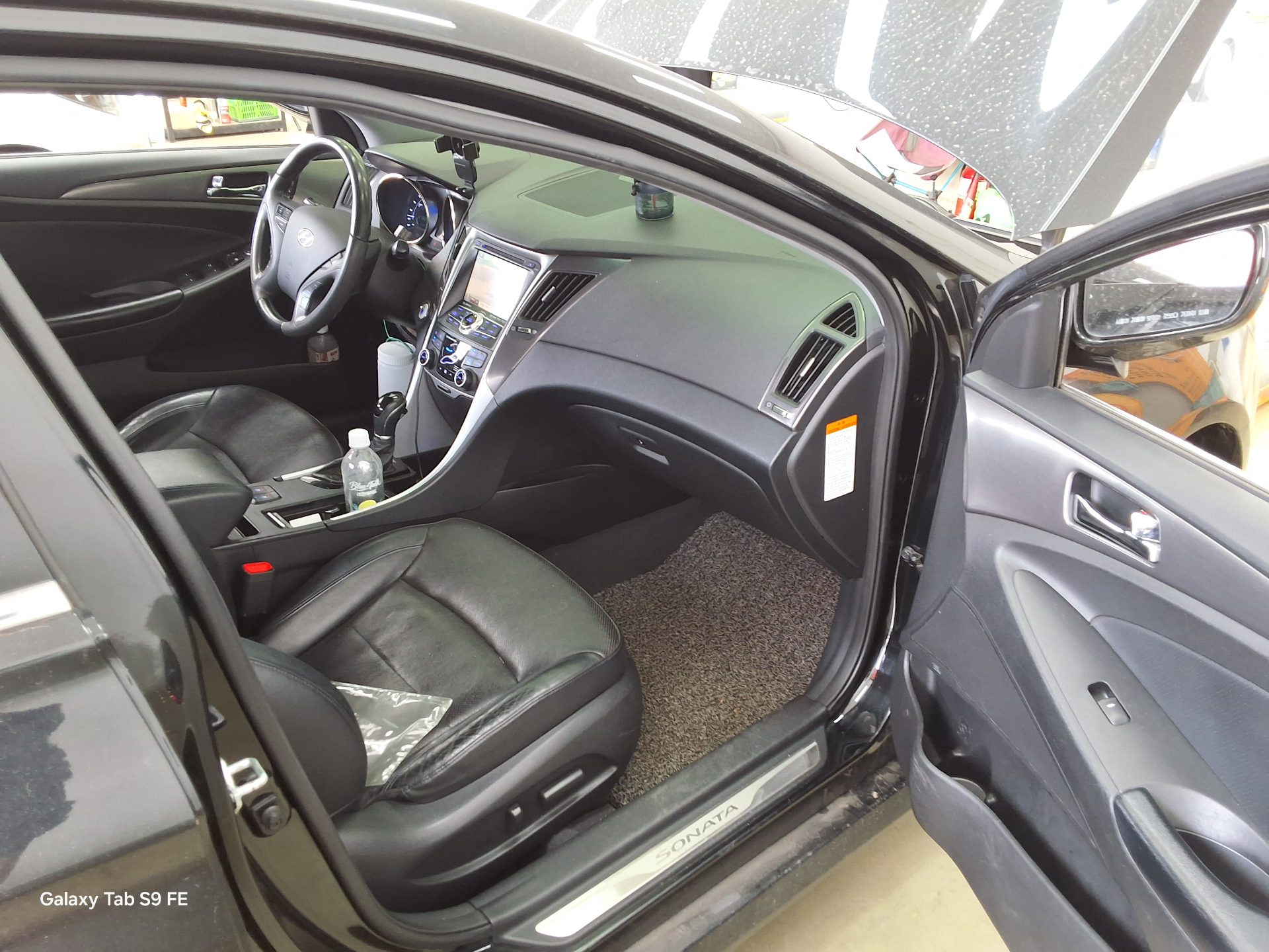 Hyundai Sonata 2012 - Image 13