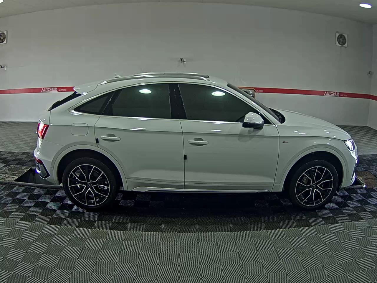 Audi Q5 2022 - Image 3